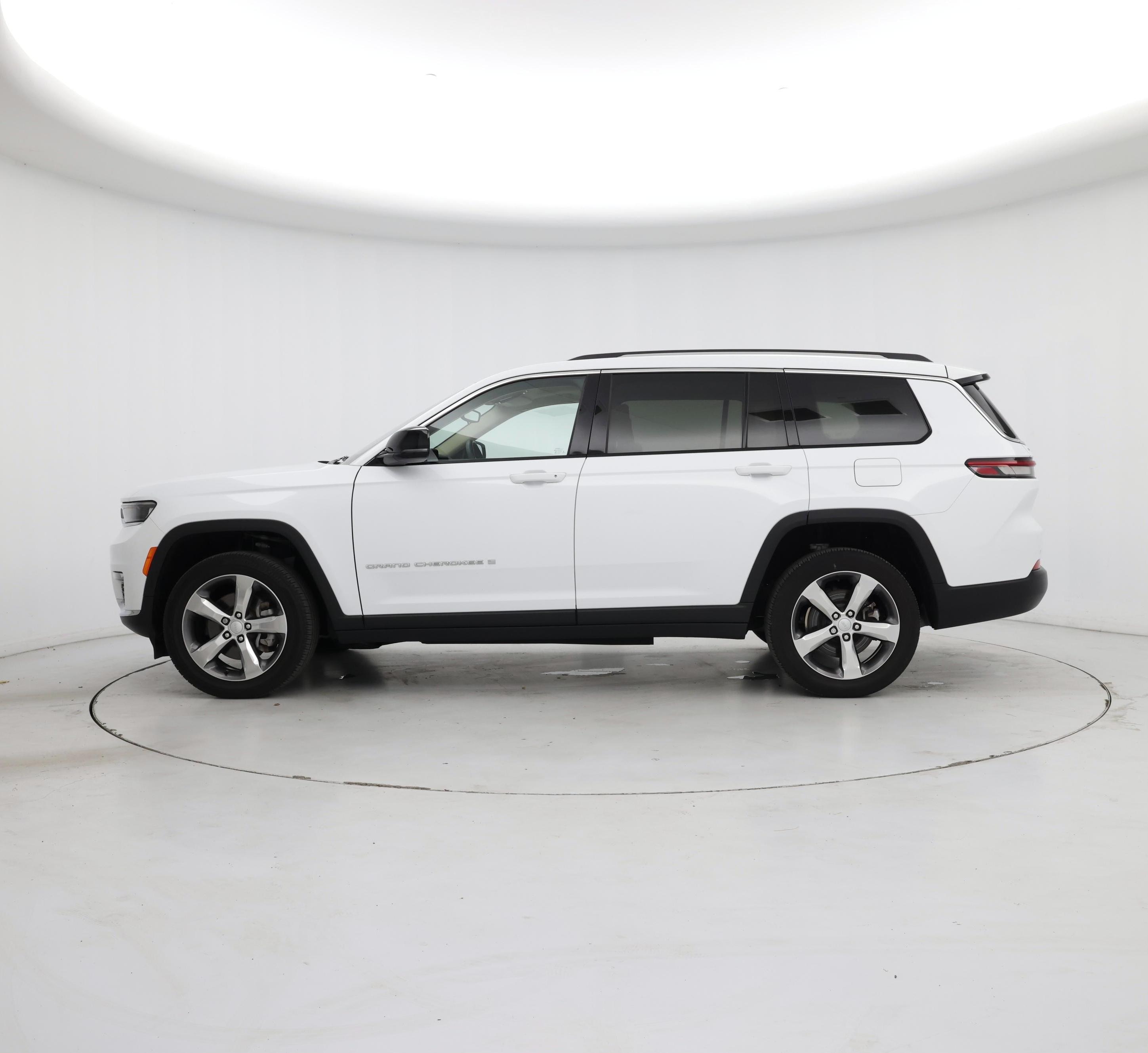 Thumbnail: 2022 Jeep Grand Cherokee L - 3