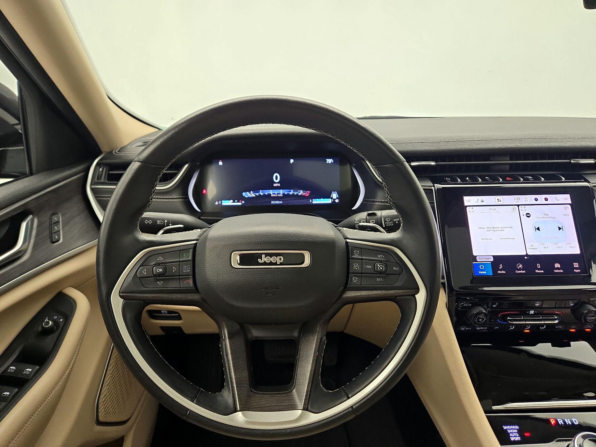 Thumbnail: 2022 Jeep Grand Cherokee - 10
