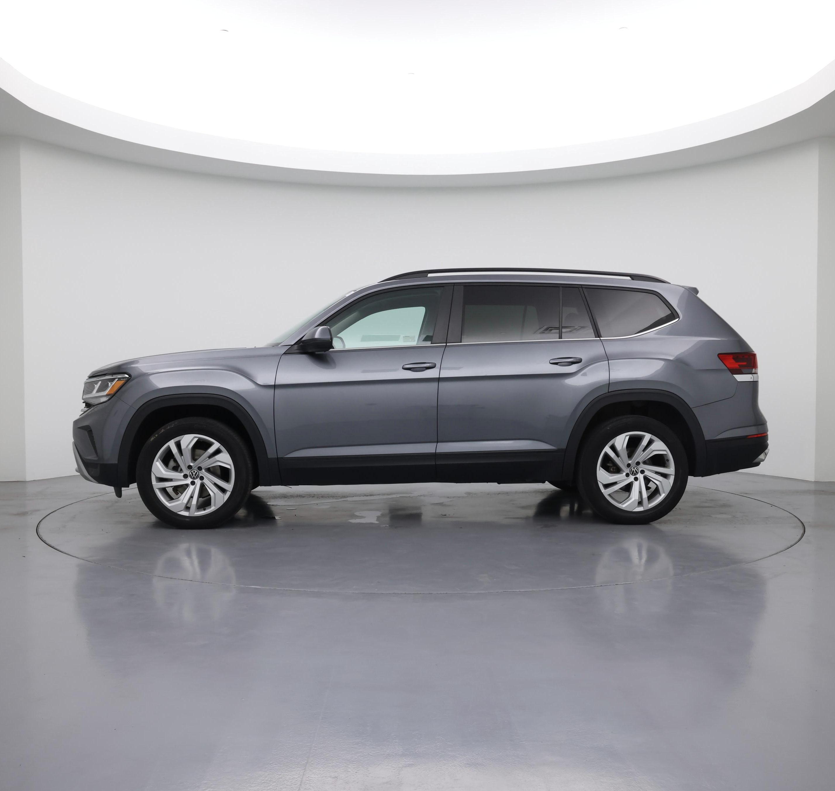 Thumbnail: 2021 Volkswagen Atlas - 3