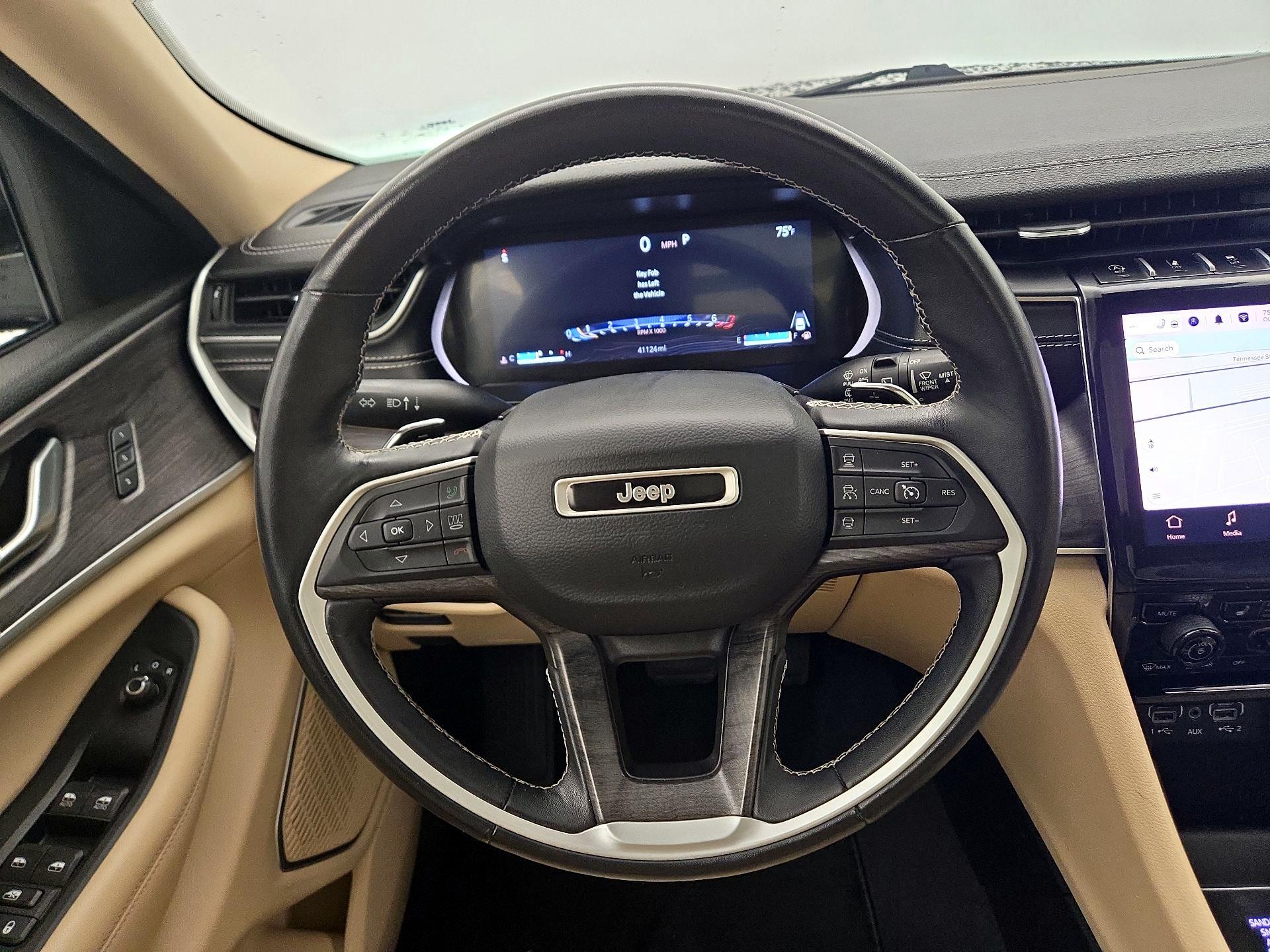 Thumbnail: 2022 Jeep Grand Cherokee L - 10