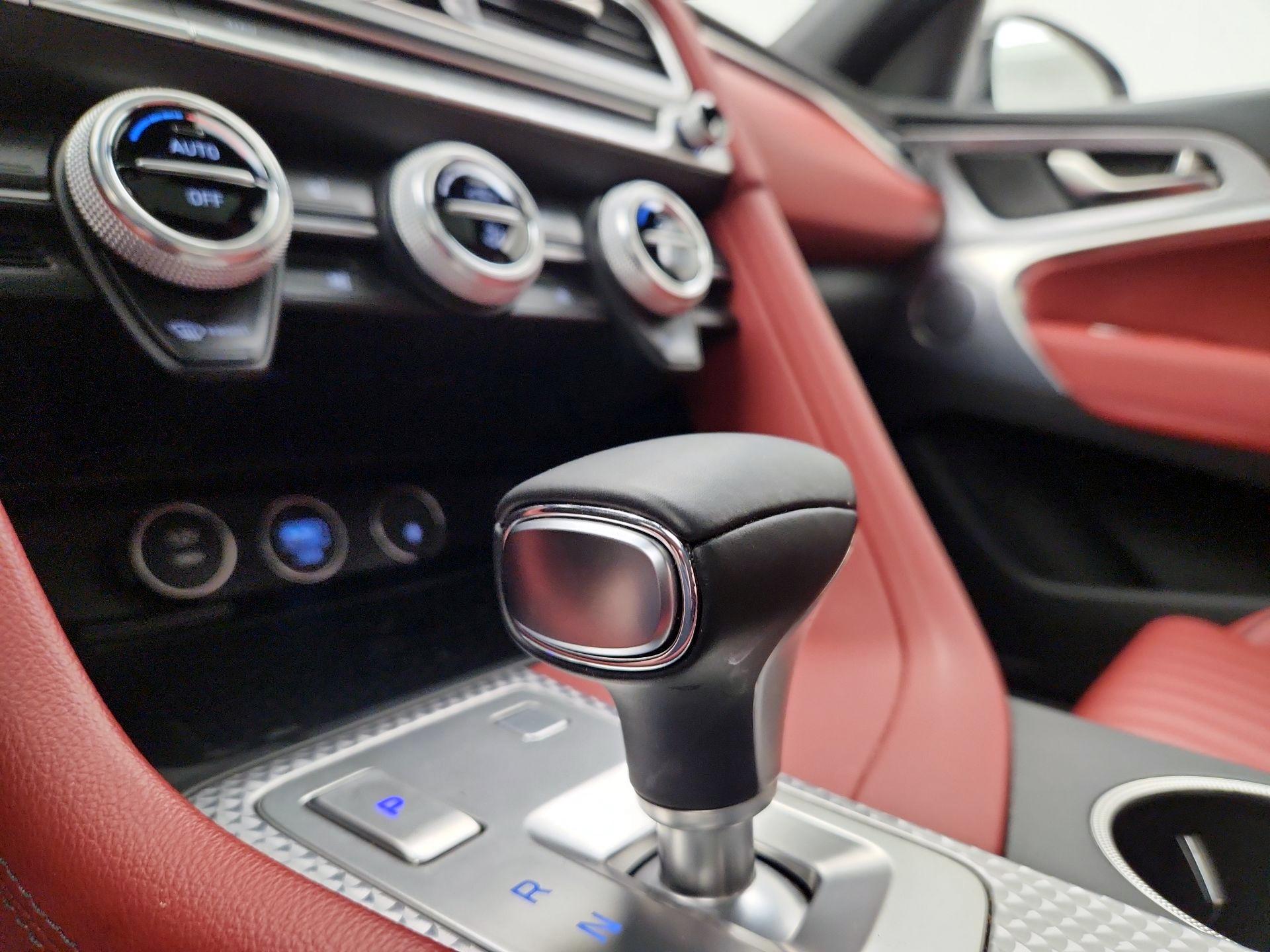 Thumbnail: 2023 Genesis G70 - 18