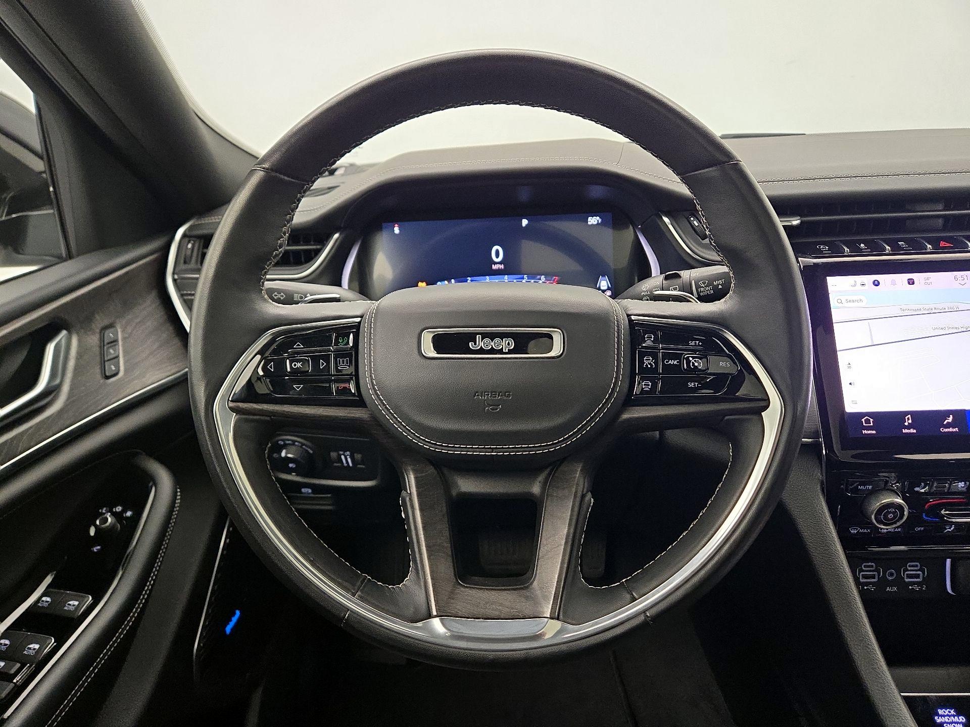 Thumbnail: 2022 Jeep Grand Cherokee - 10