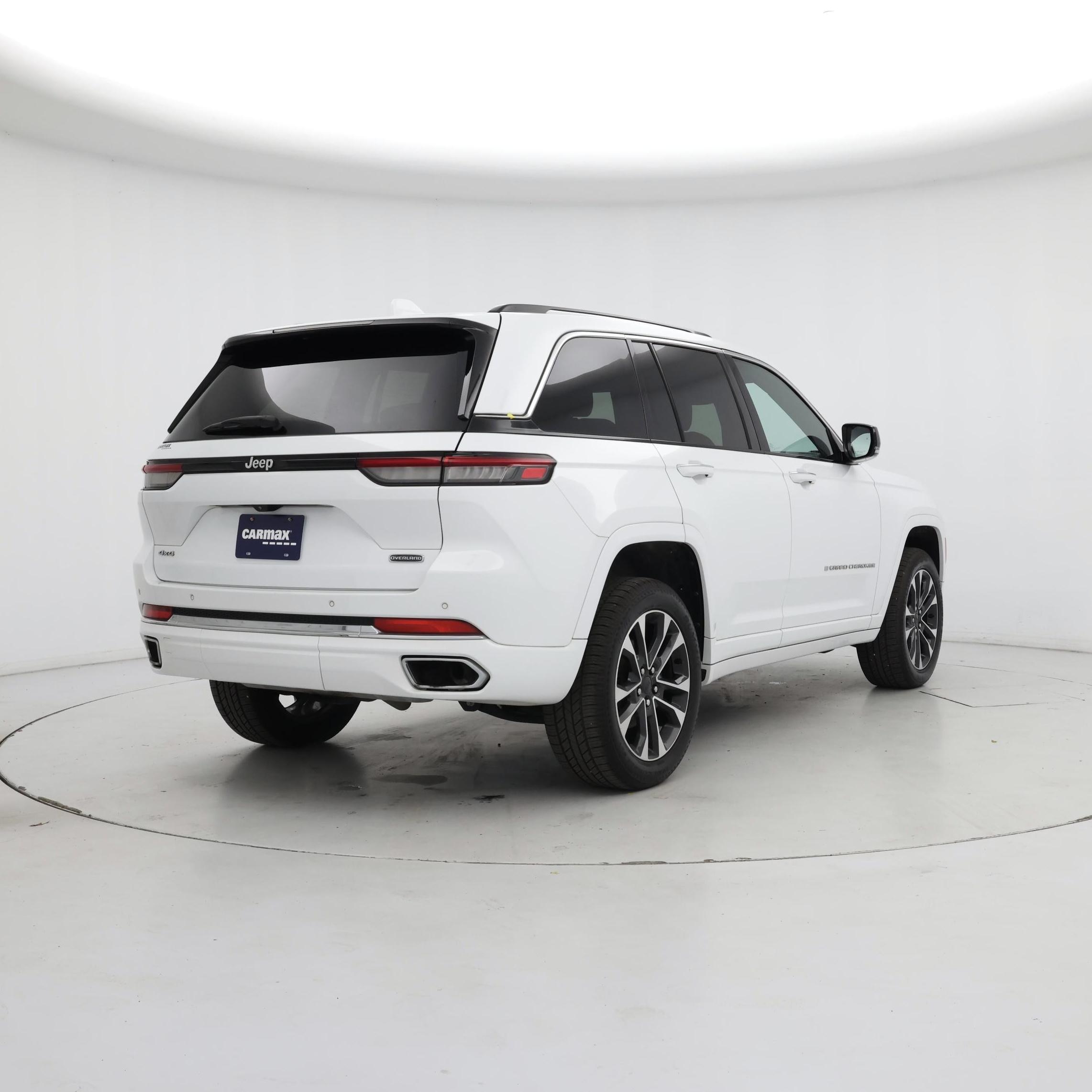 Thumbnail: 2022 Jeep Grand Cherokee - 8