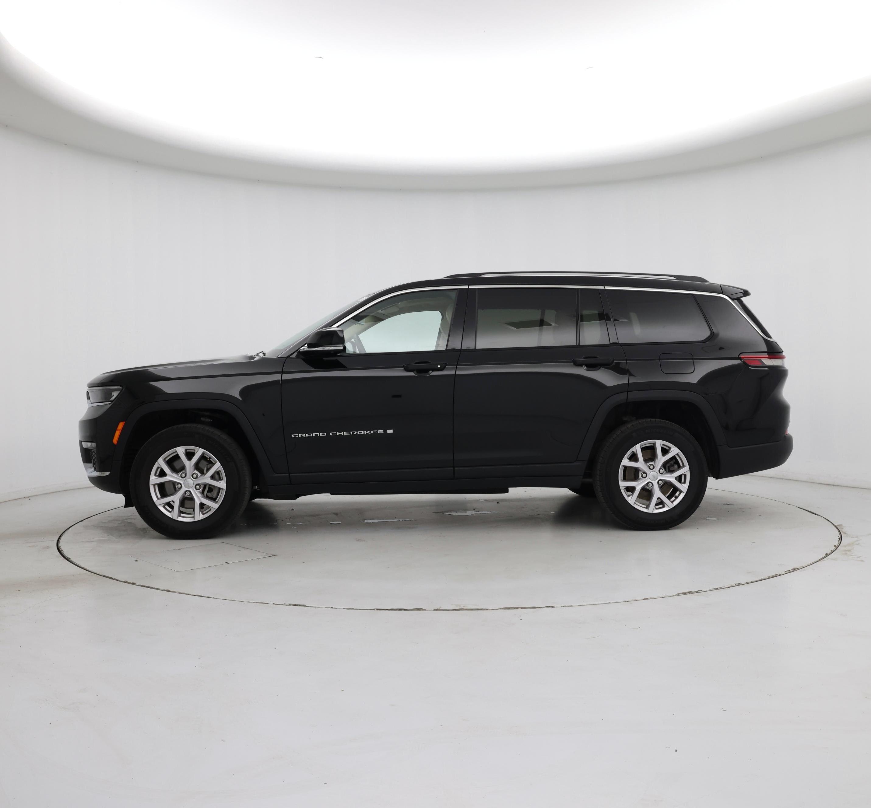 Thumbnail: 2022 Jeep Grand Cherokee L - 3