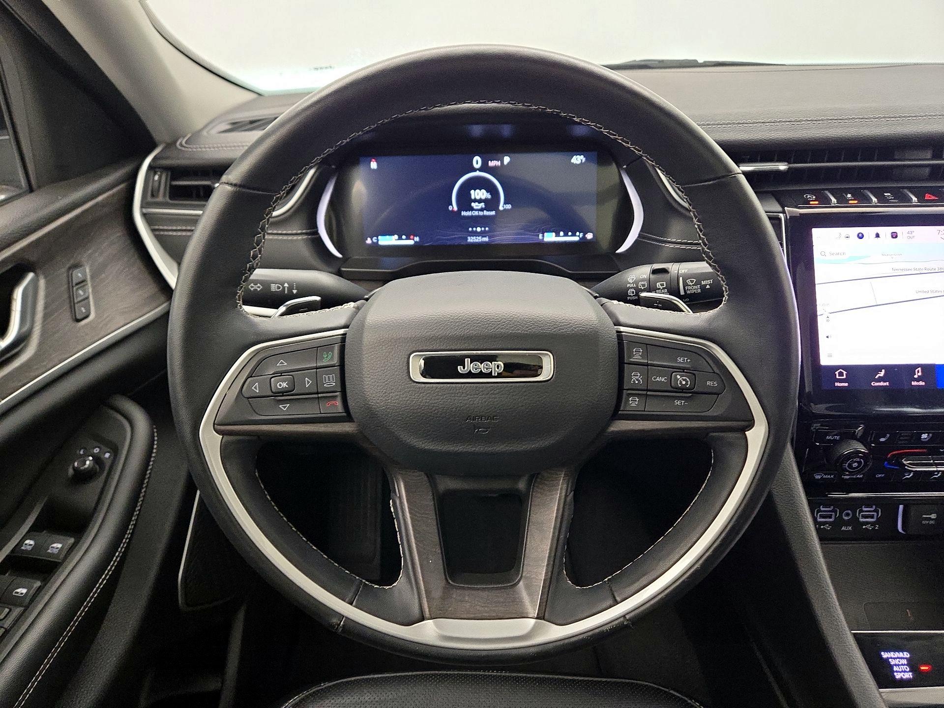 Thumbnail: 2022 Jeep Grand Cherokee - 10