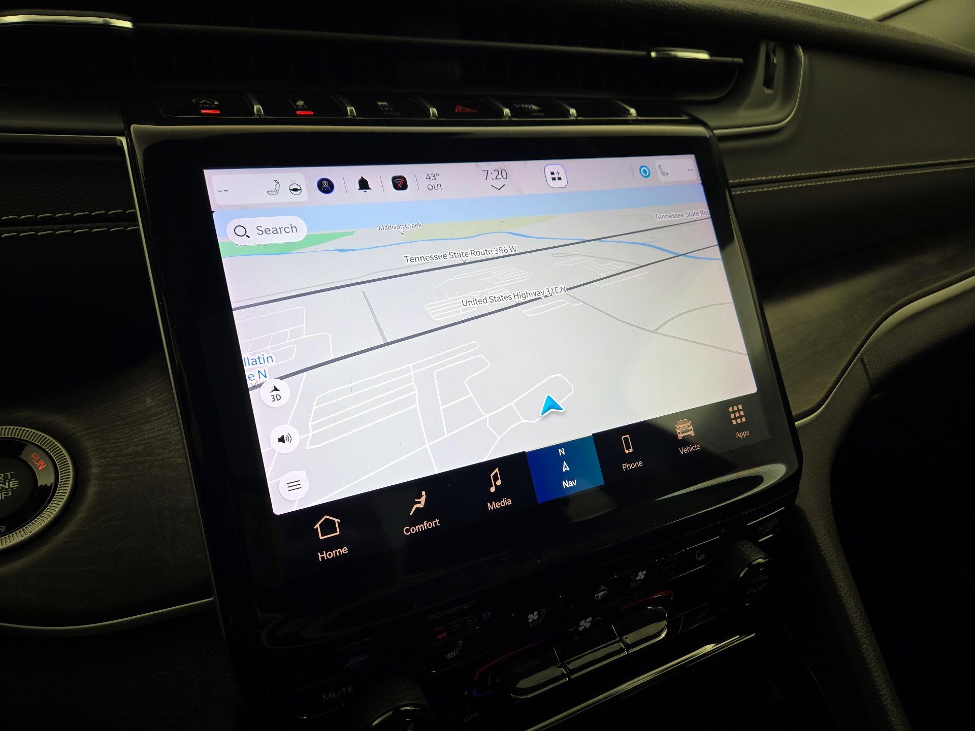 Thumbnail: 2022 Jeep Grand Cherokee - 14