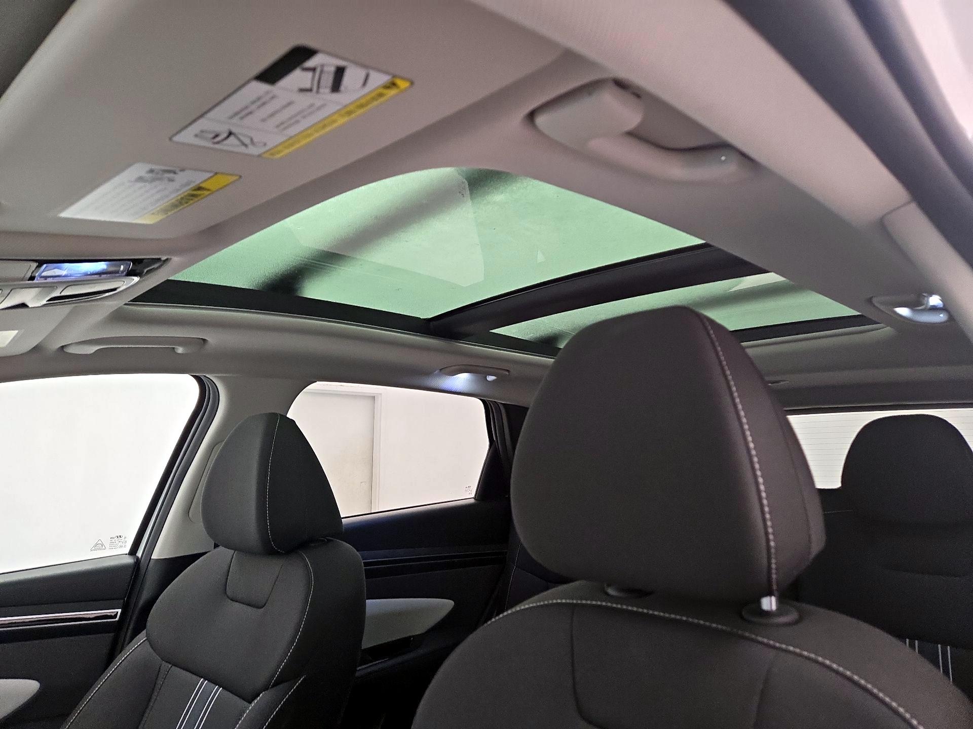 Thumbnail: 2022 Hyundai Tucson - 19