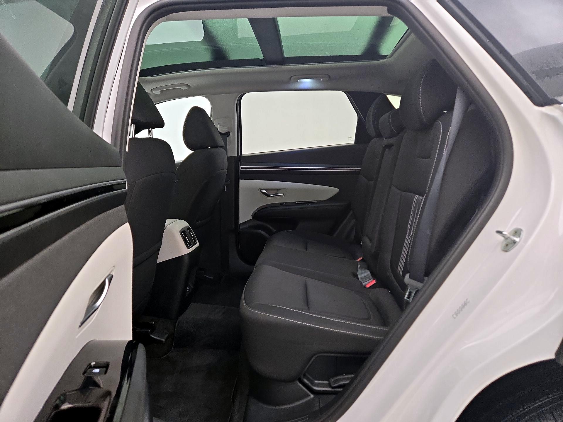 Thumbnail: 2022 Hyundai Tucson - 20