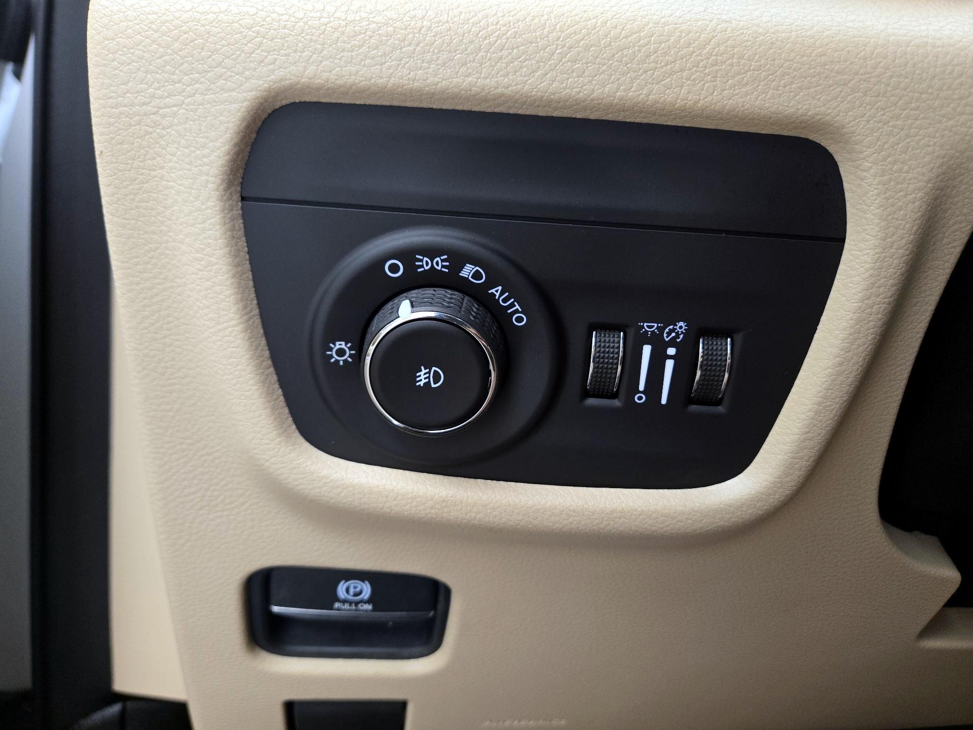 Thumbnail: 2021 Jeep Grand Cherokee L - 13