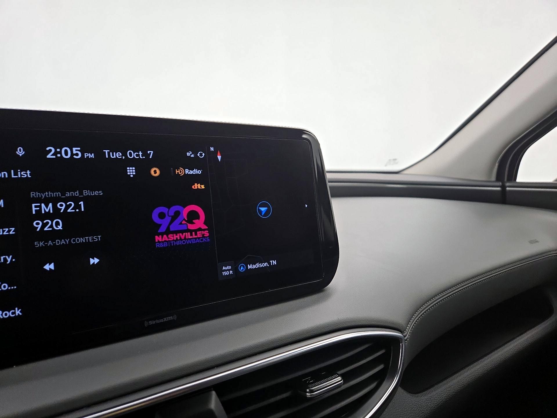 Thumbnail: 2023 Hyundai Santa Fe - 14