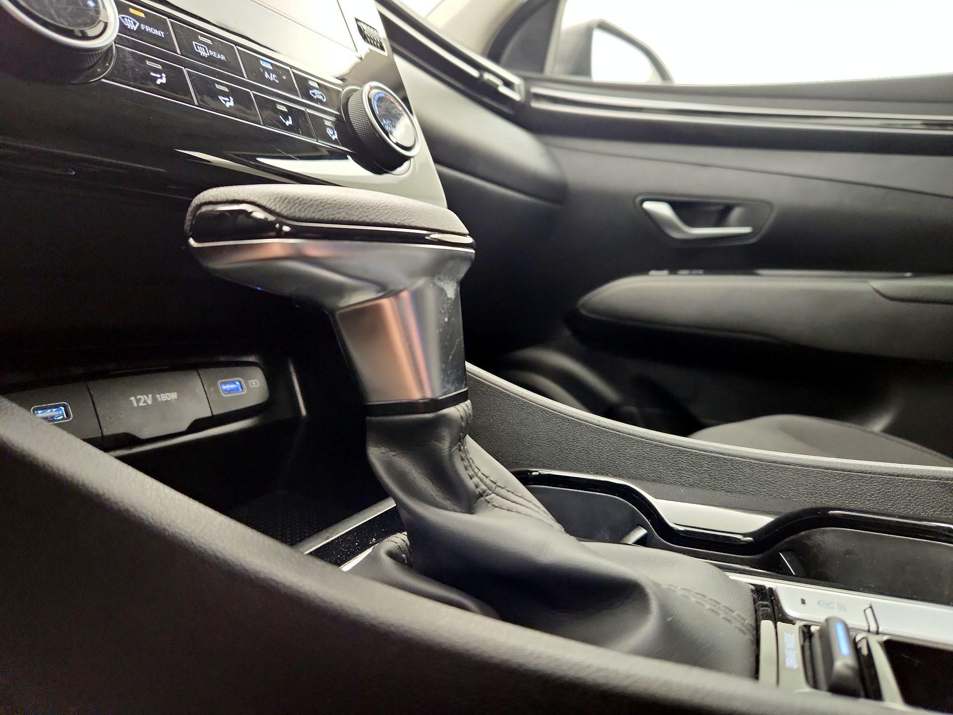 Thumbnail: 2022 Hyundai Tucson - 17