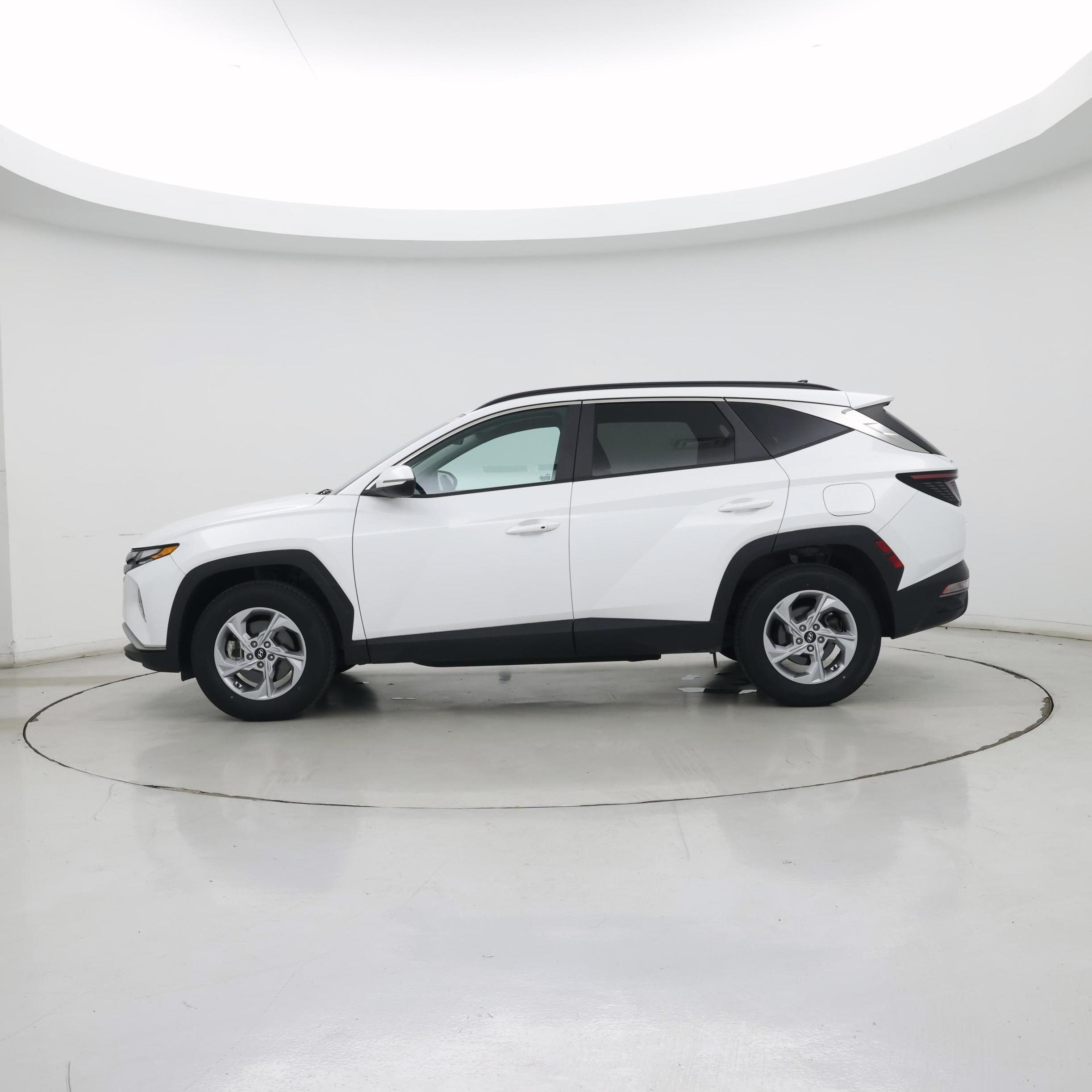 Thumbnail: 2022 Hyundai Tucson - 3