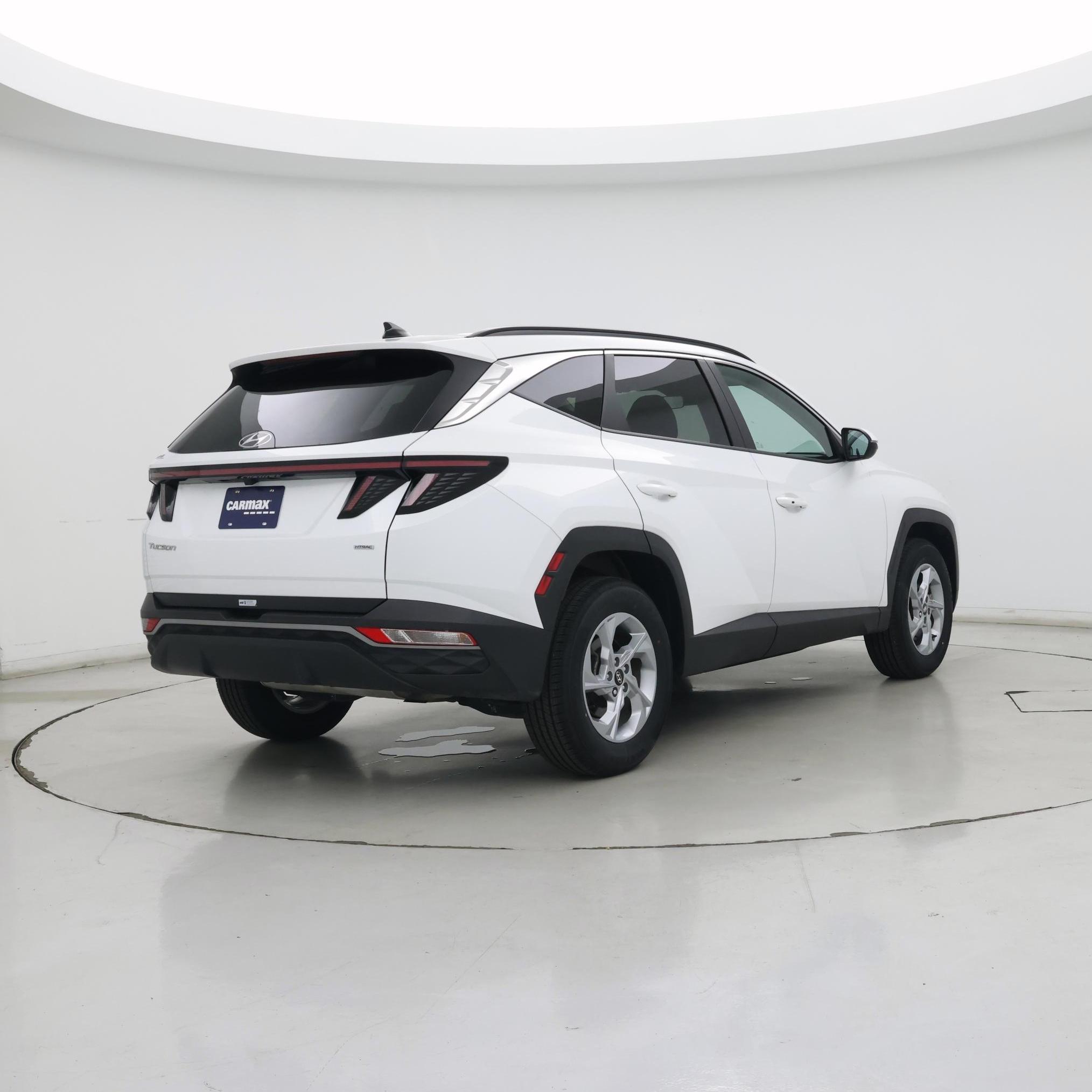 Thumbnail: 2022 Hyundai Tucson - 8