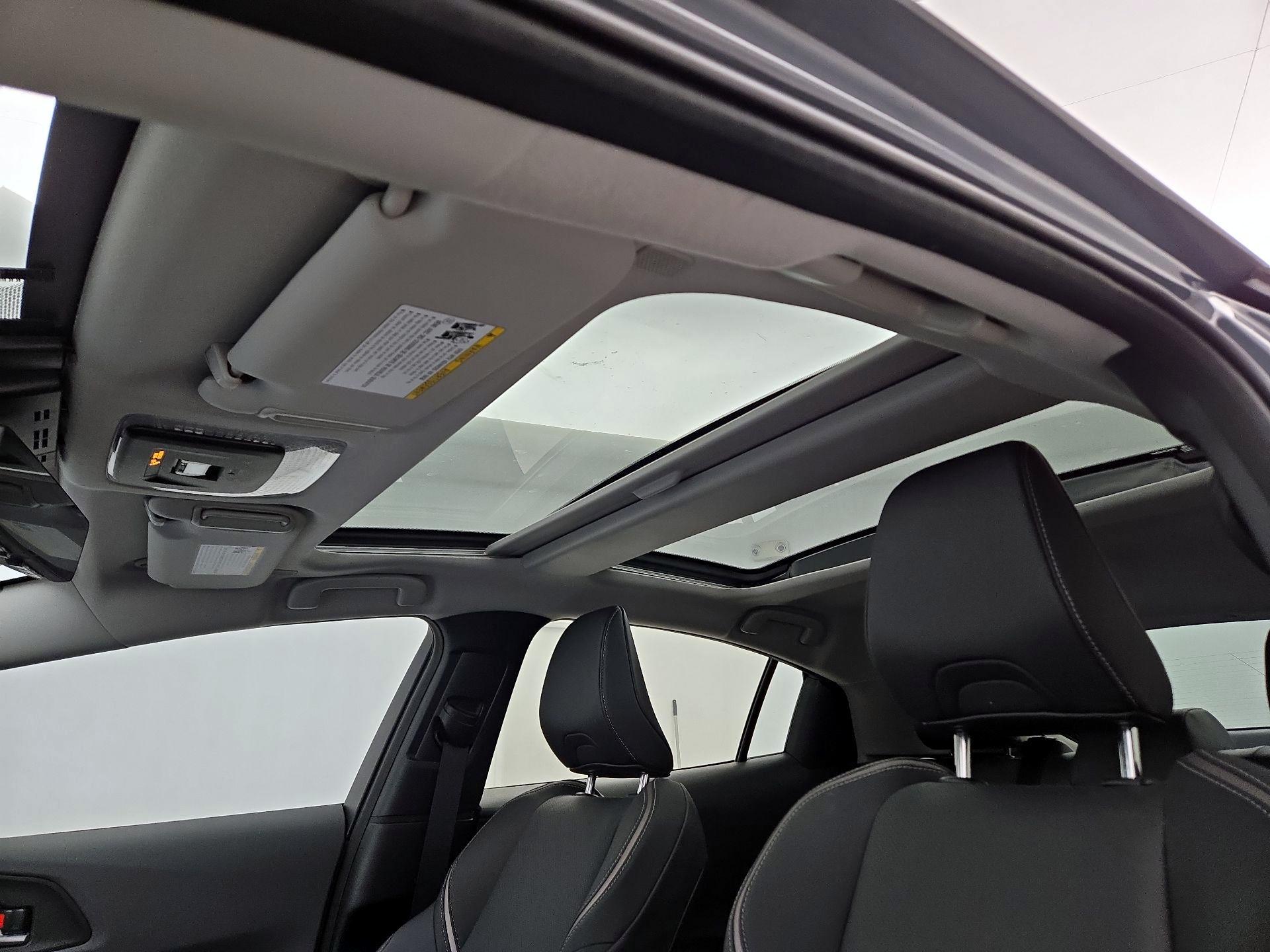 Thumbnail: 2024 Toyota Prius - 20