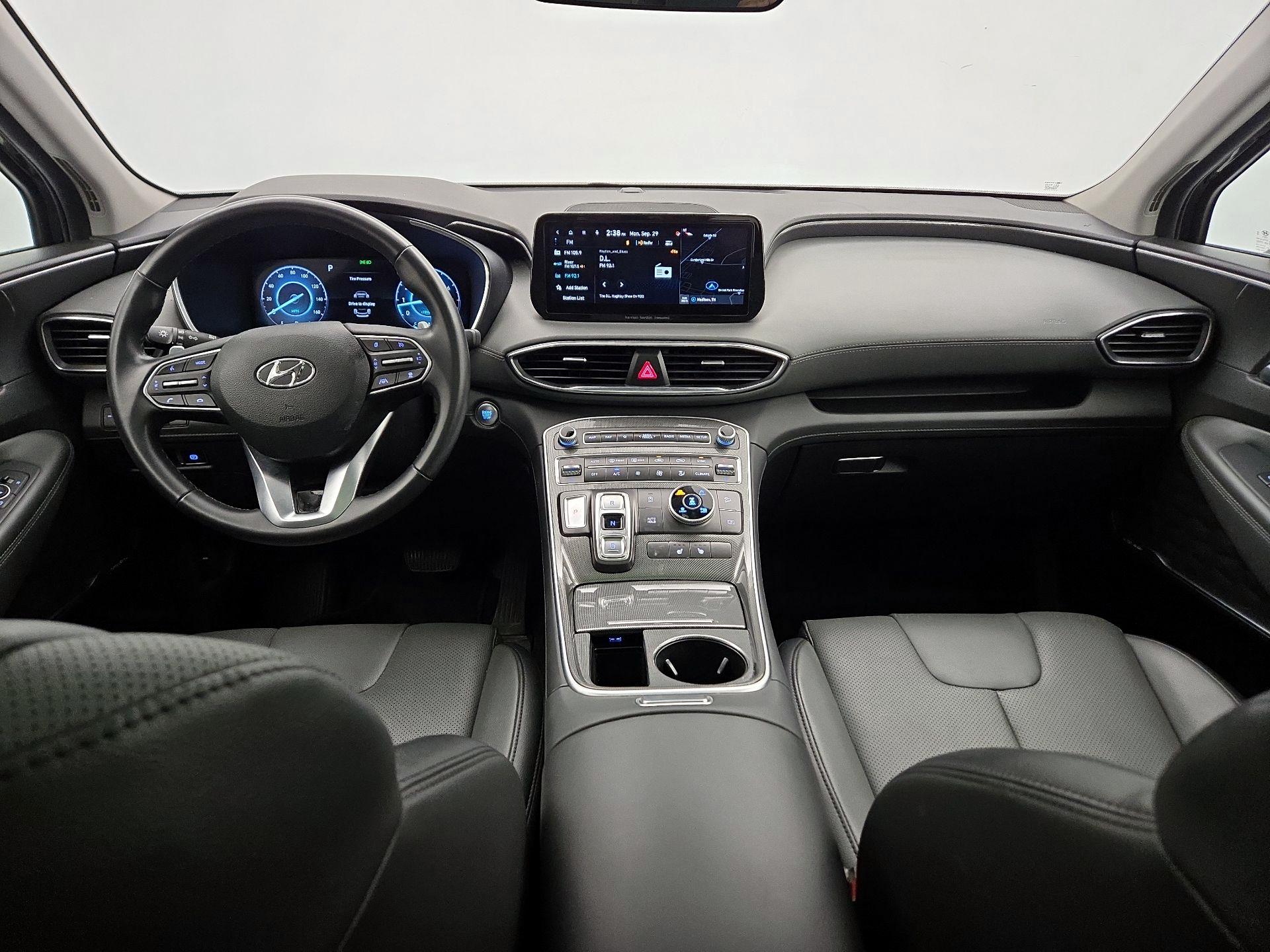 Thumbnail: 2023 Hyundai Santa Fe - 9
