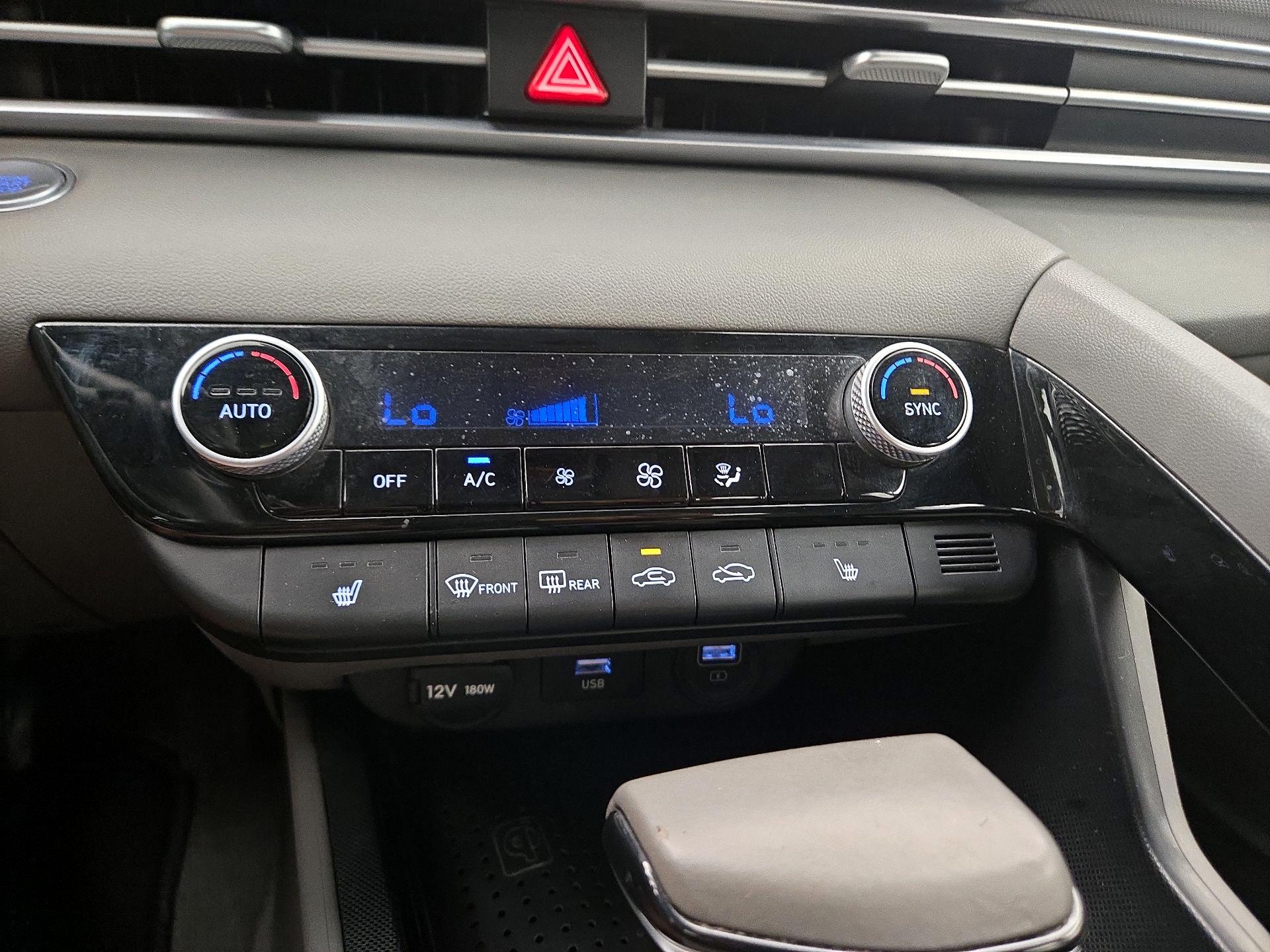 Thumbnail: 2022 Hyundai Elantra - 16