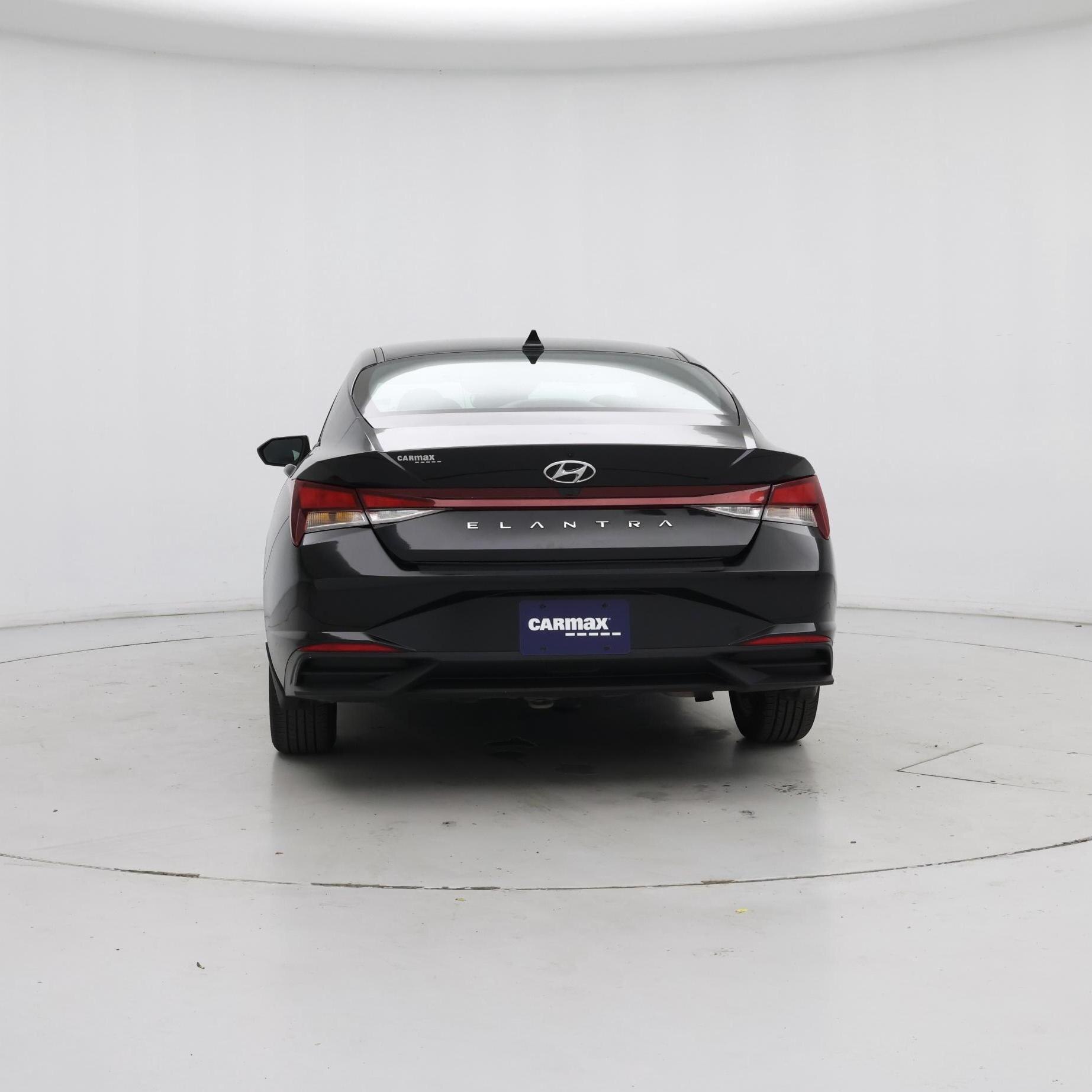 Thumbnail: 2022 Hyundai Elantra - 6