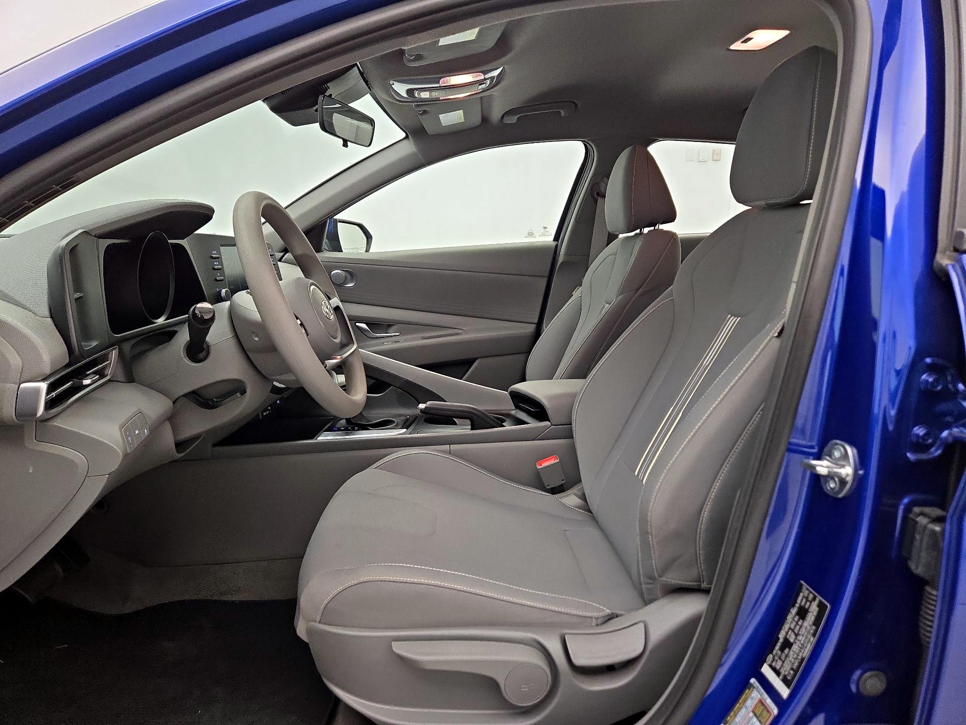 Thumbnail: 2023 Hyundai Elantra - 11