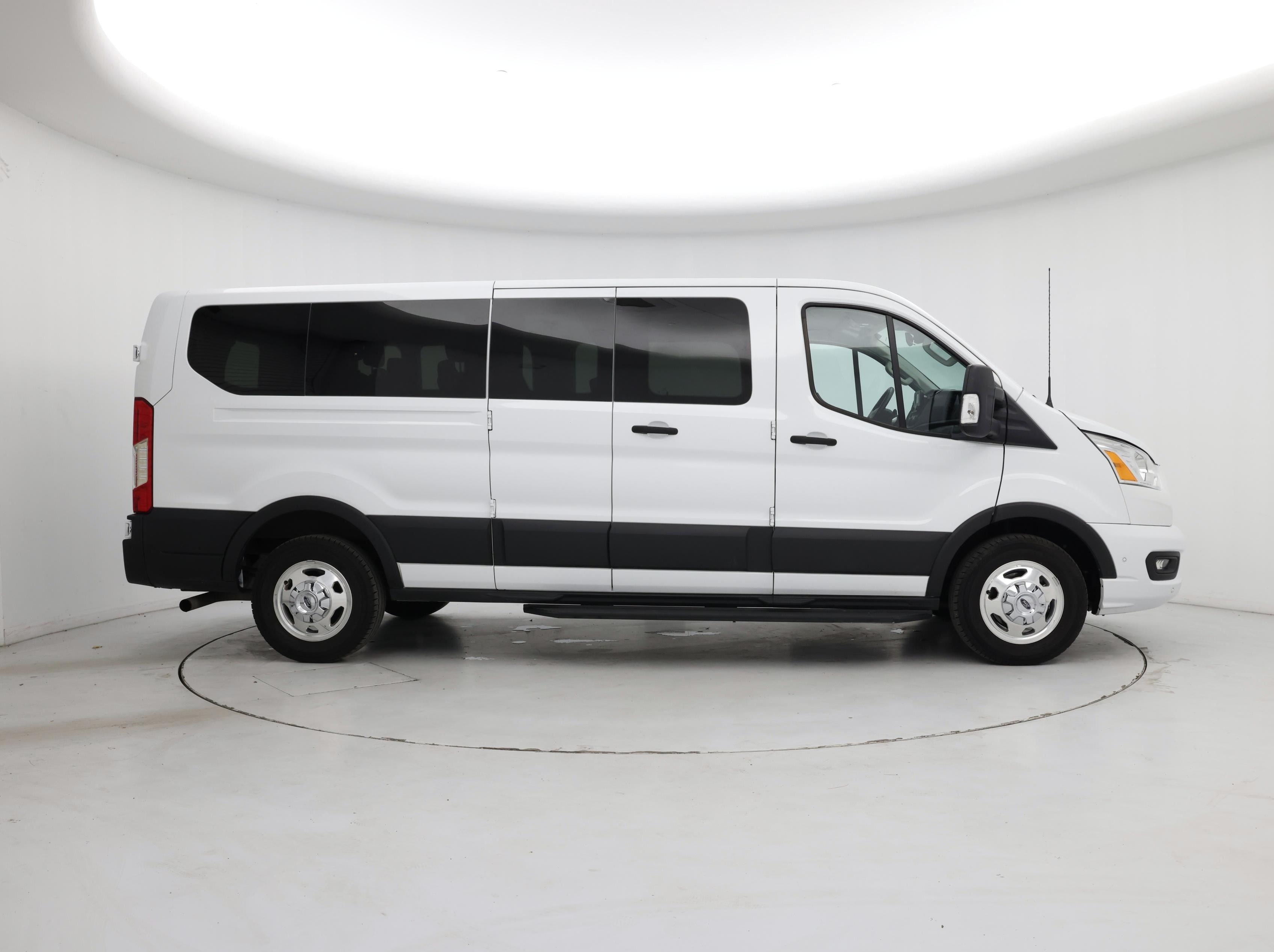 Thumbnail: 2021 Ford Transit Series - 7