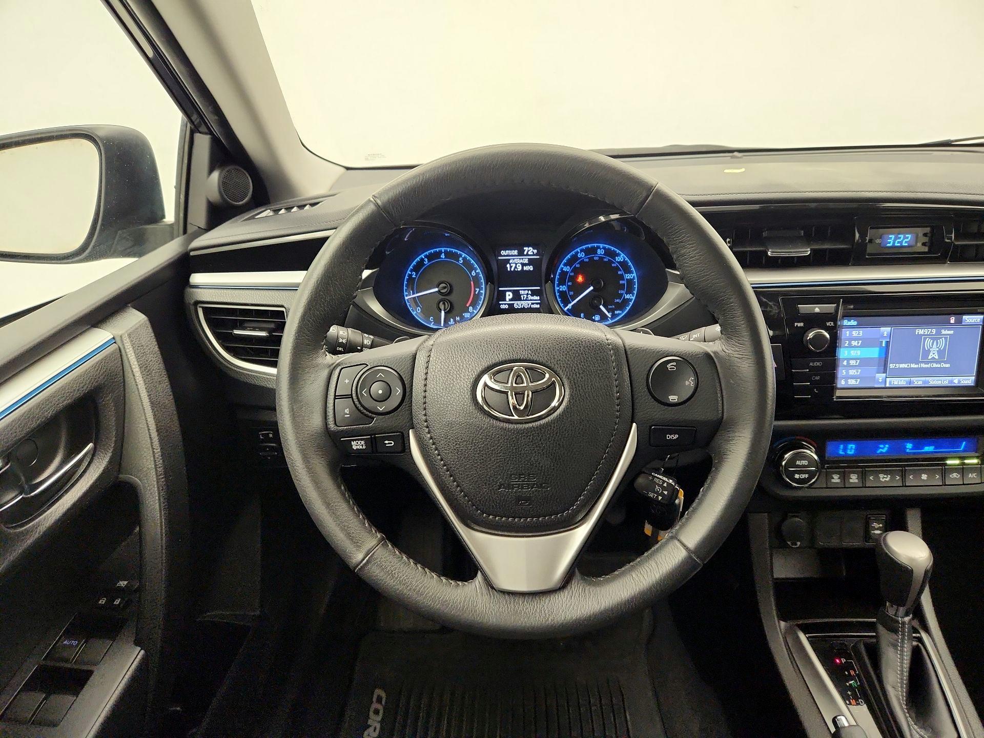 Thumbnail: 2016 Toyota Corolla - 10