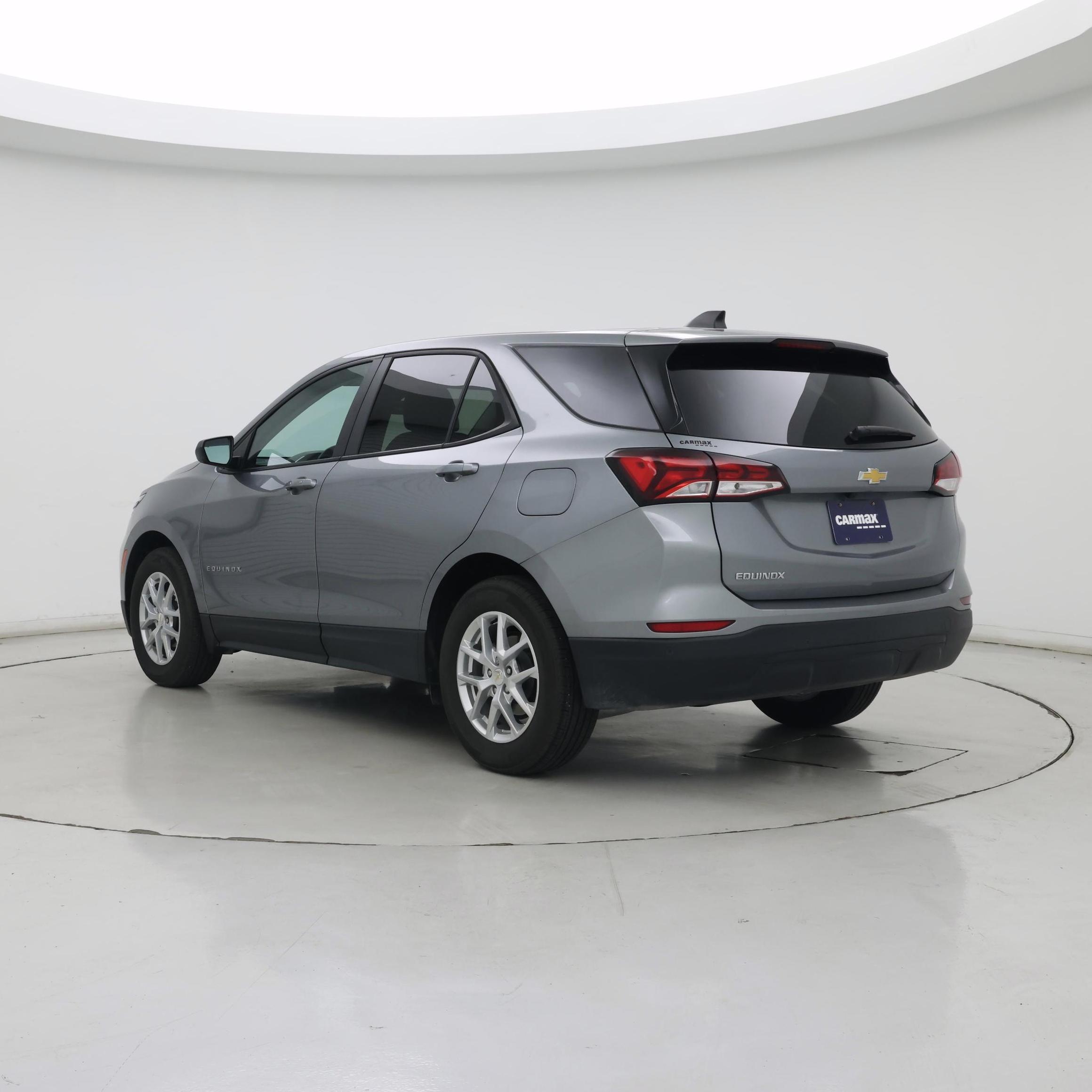 Thumbnail: 2023 Chevrolet Equinox - 2