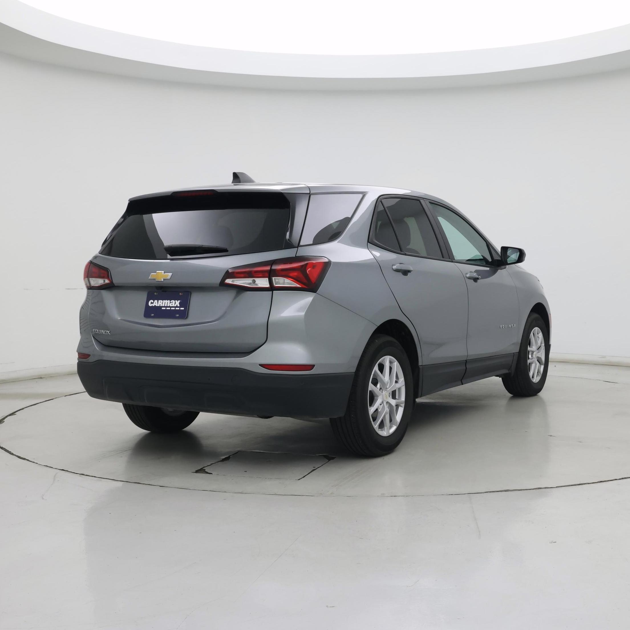 Thumbnail: 2023 Chevrolet Equinox - 8