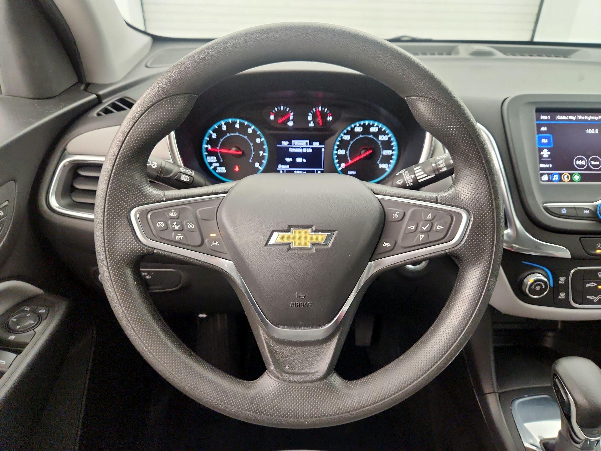 Thumbnail: 2022 Chevrolet Equinox - 10