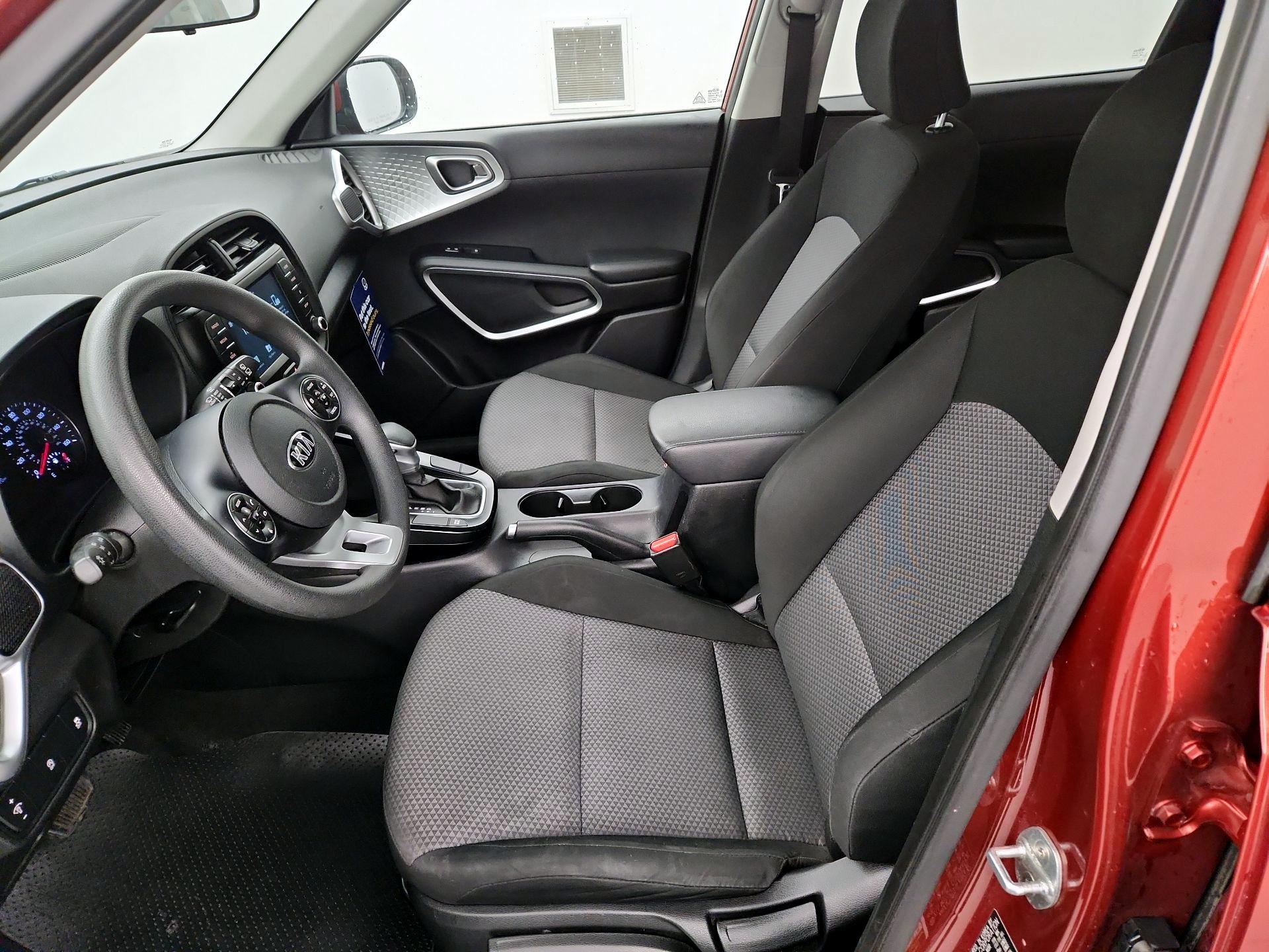 Thumbnail: 2020 Kia Soul - 11