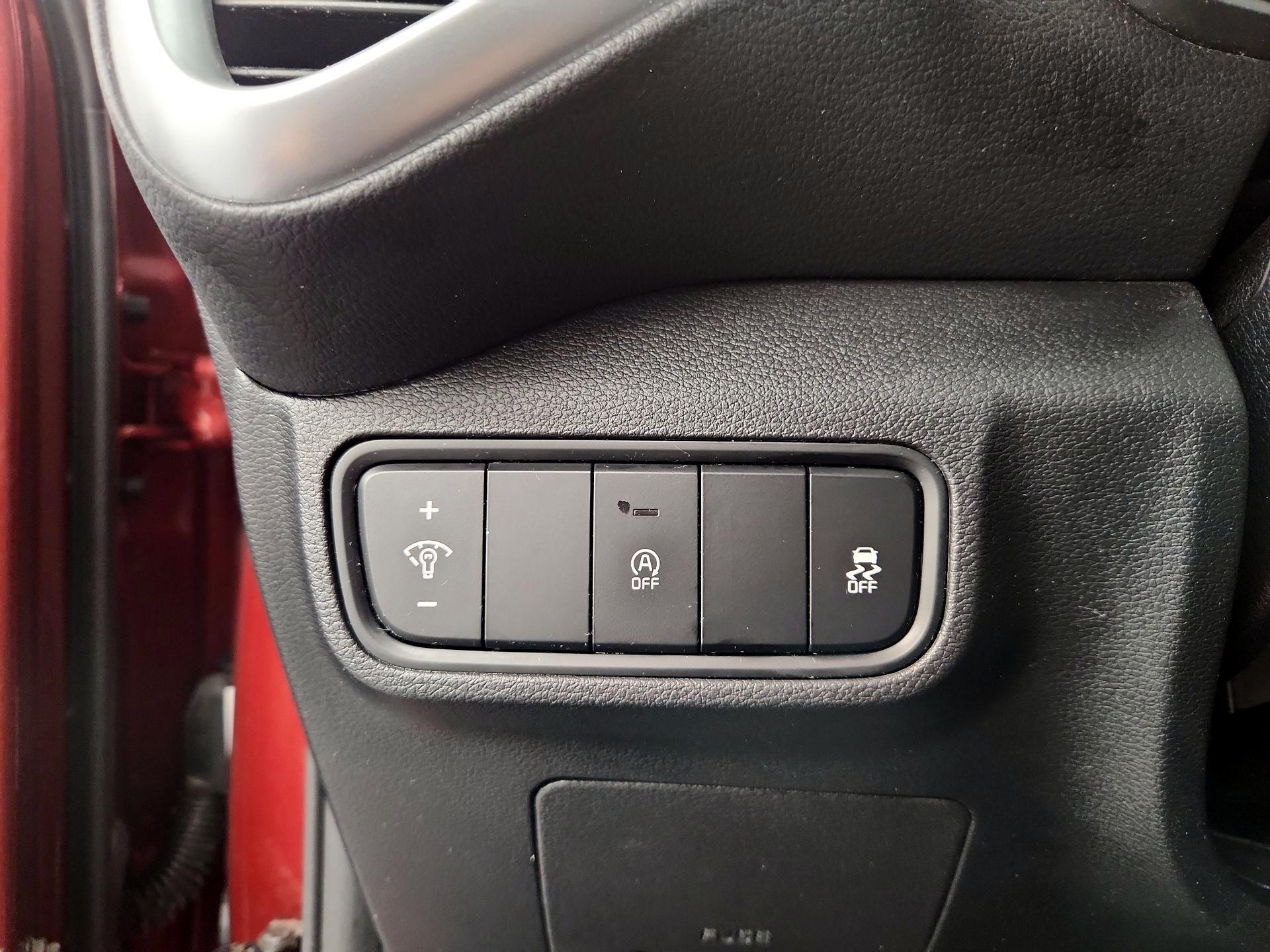 Thumbnail: 2020 Kia Soul - 13