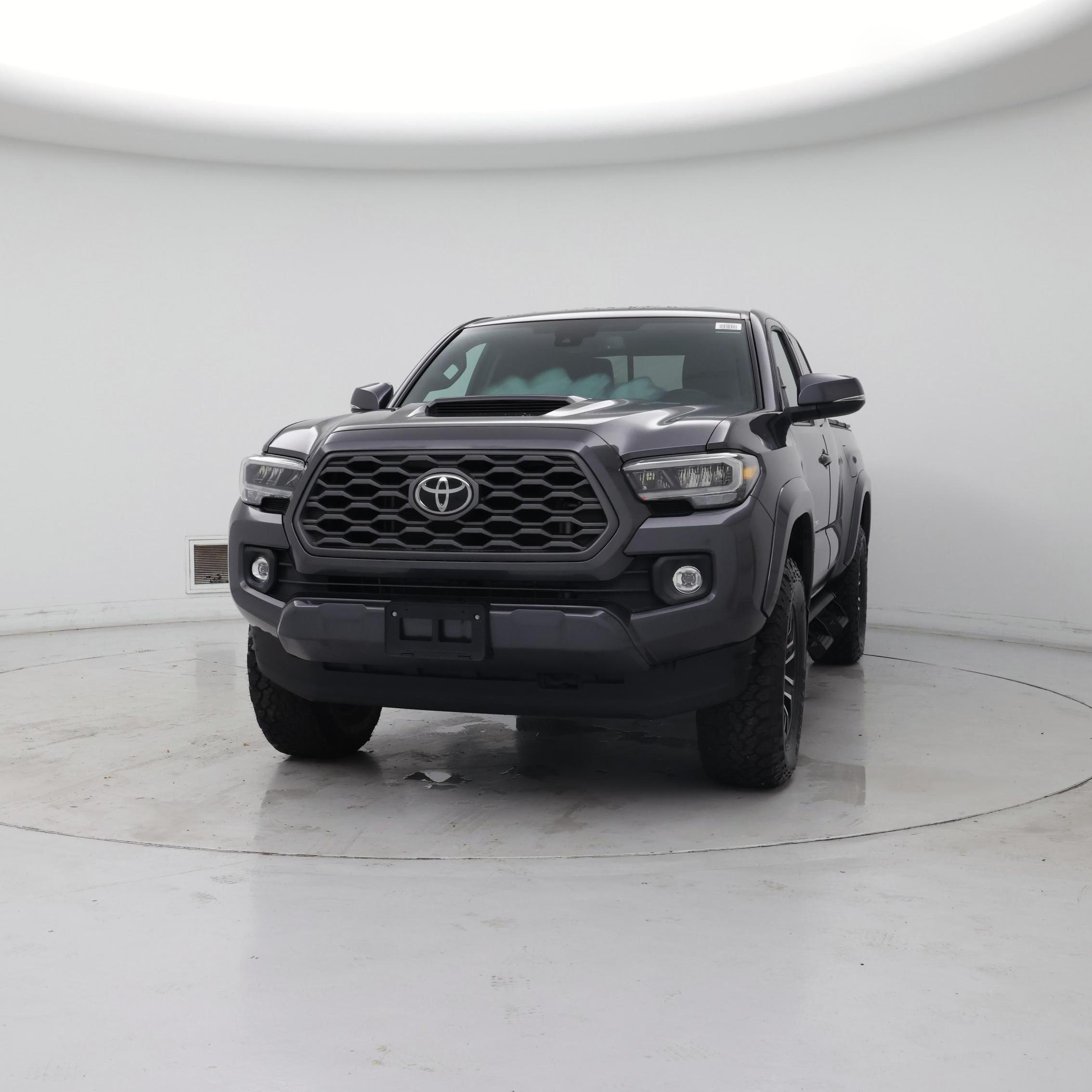 Thumbnail: 2021 Toyota Tacoma - 4