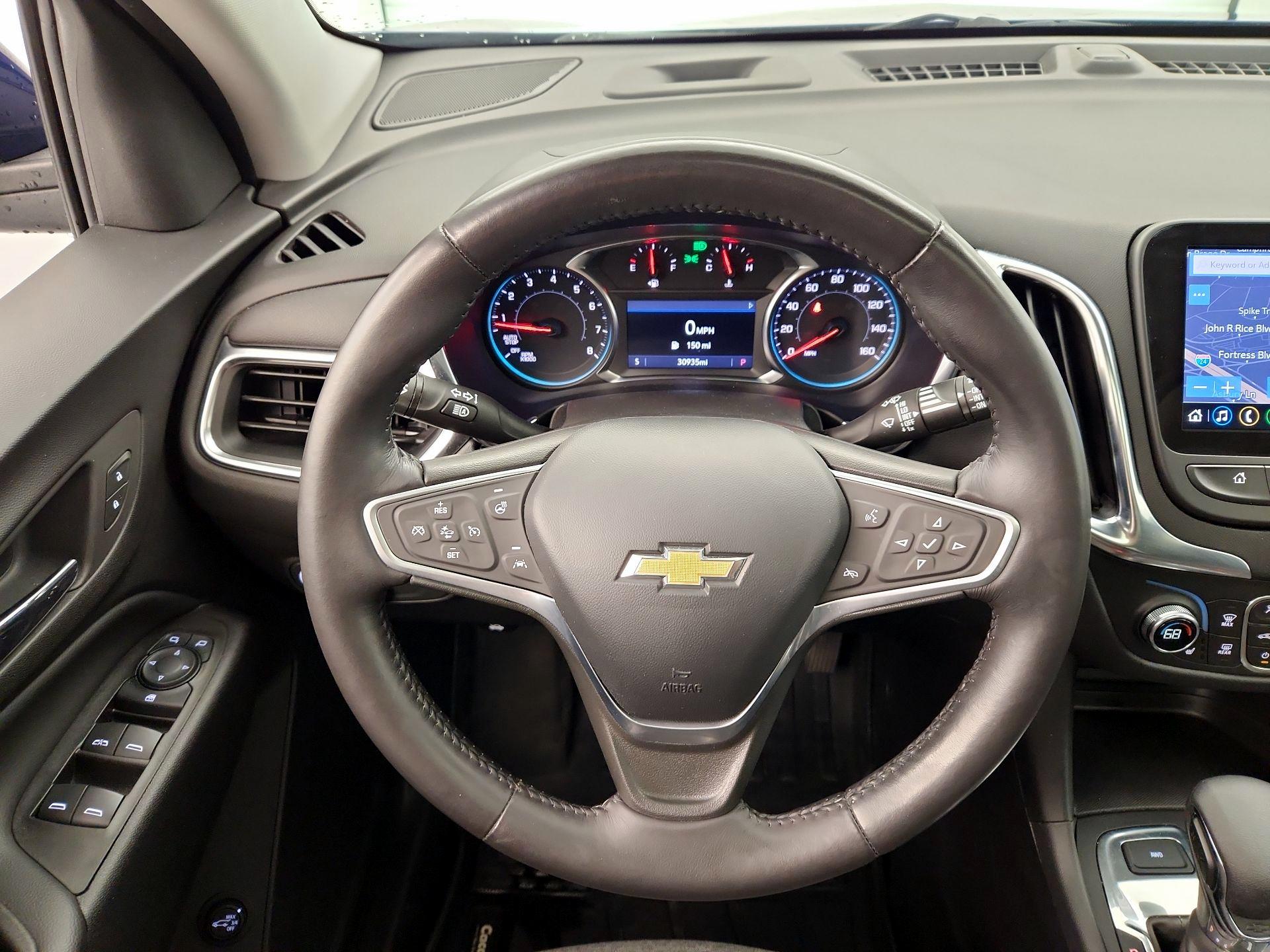 Thumbnail: 2022 Chevrolet Equinox - 10