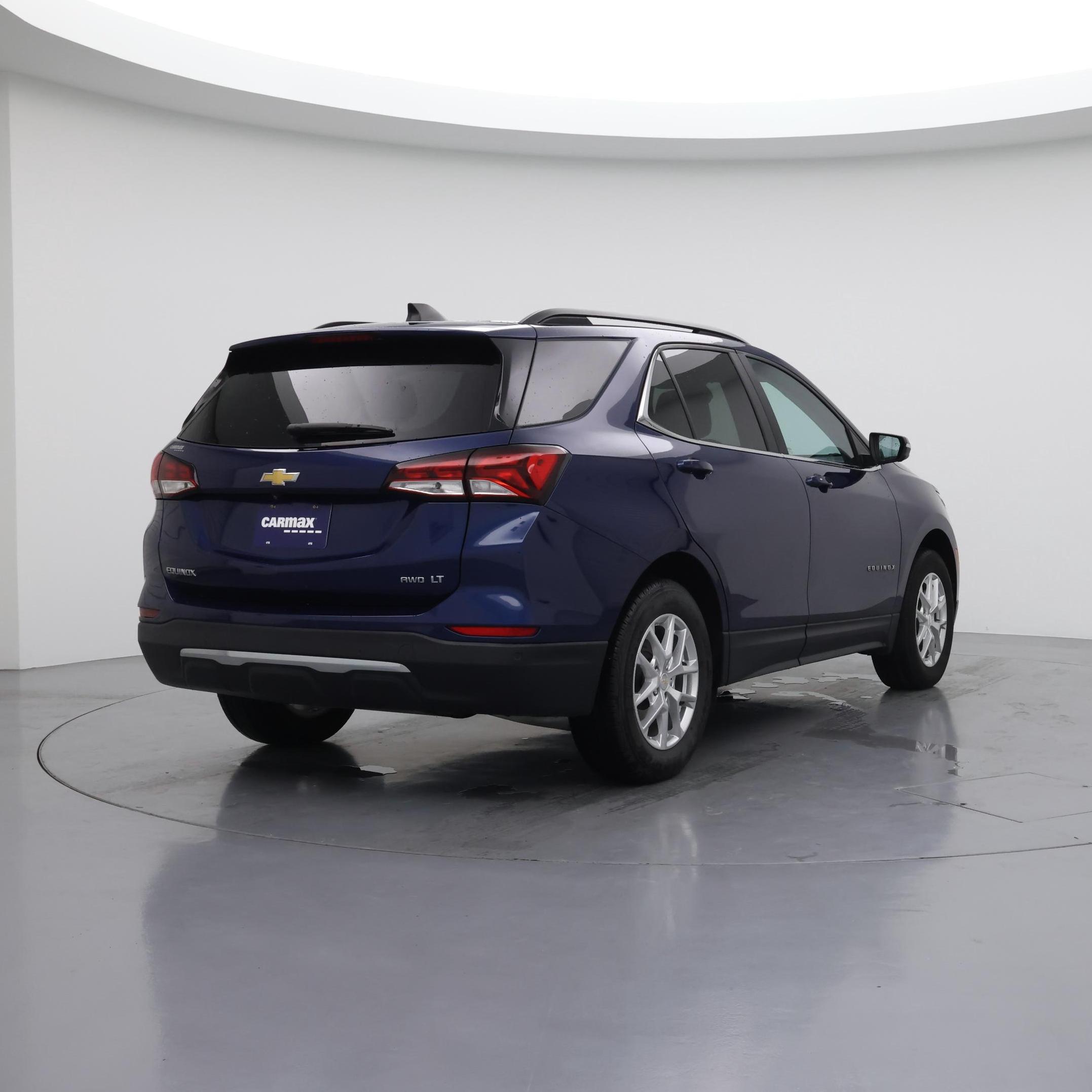 Thumbnail: 2022 Chevrolet Equinox - 8