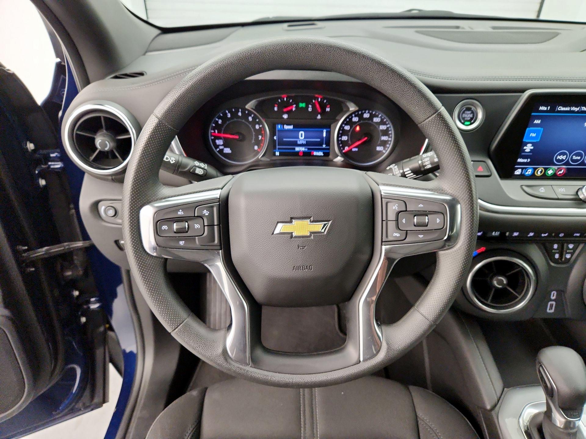 Thumbnail: 2022 Chevrolet Blazer - 10