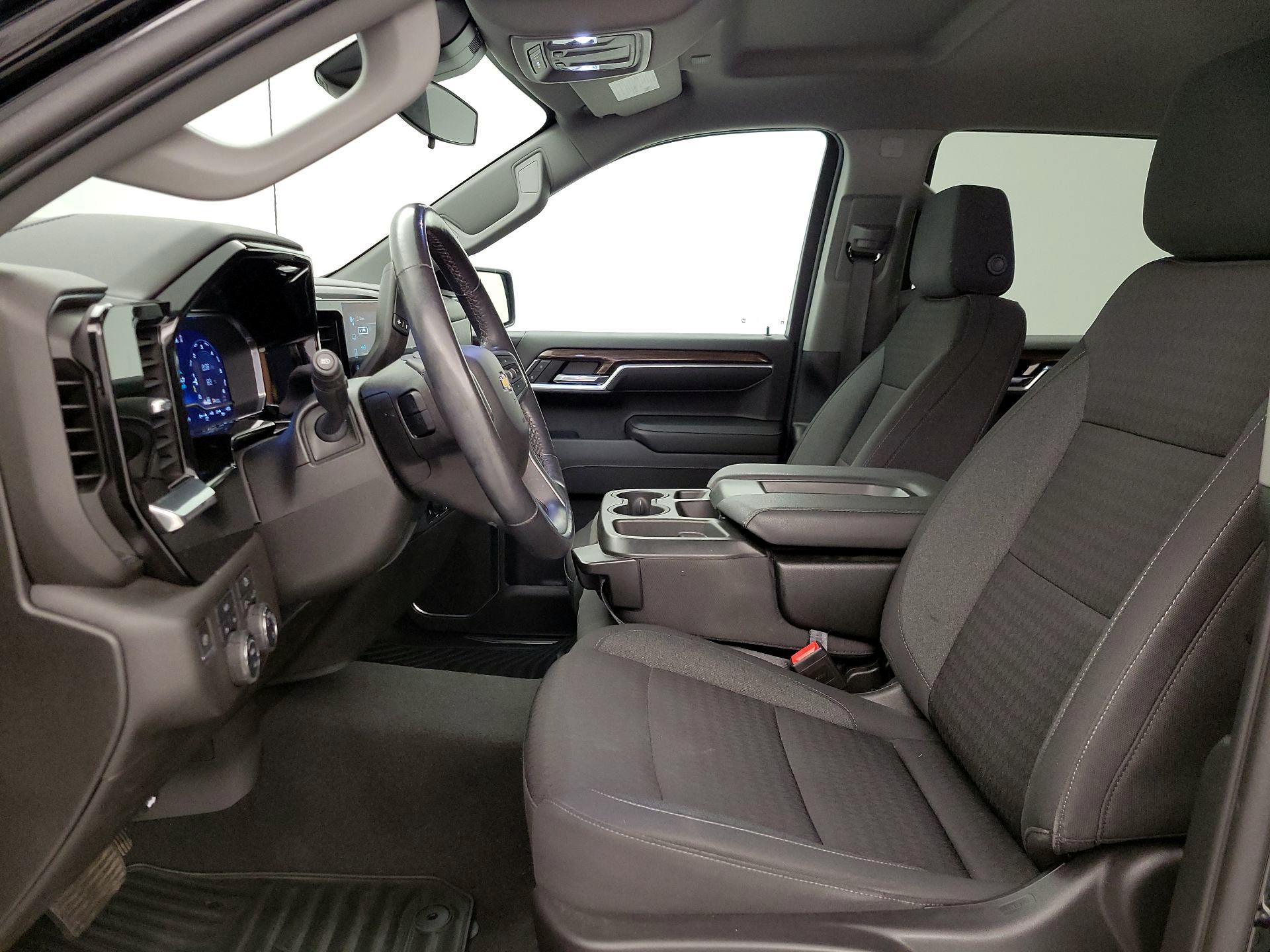 Thumbnail: 2022 Chevrolet Silverado 1500 - 11