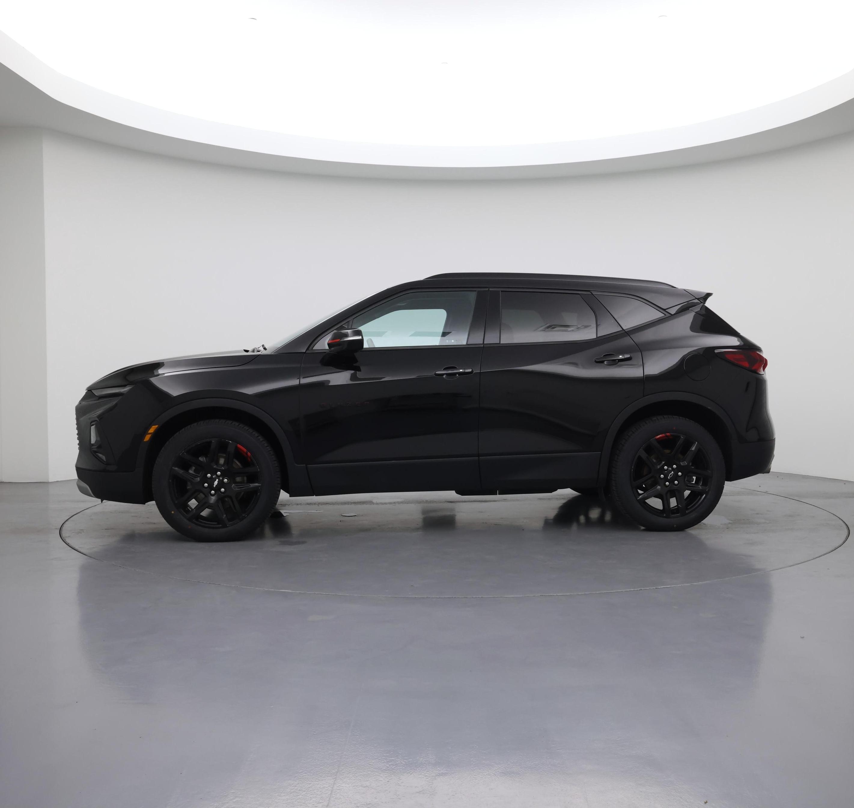 Thumbnail: 2022 Chevrolet Blazer - 3