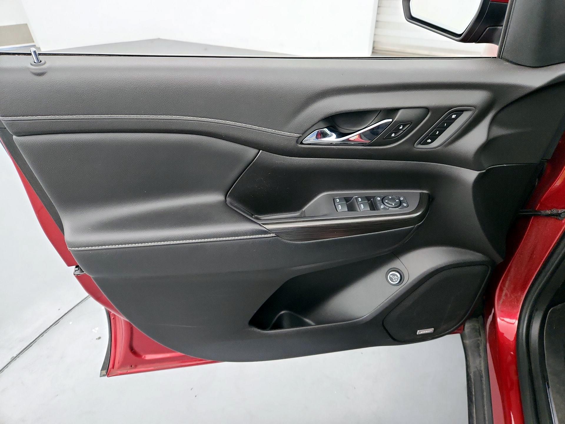 Thumbnail: 2022 GMC Acadia - 12