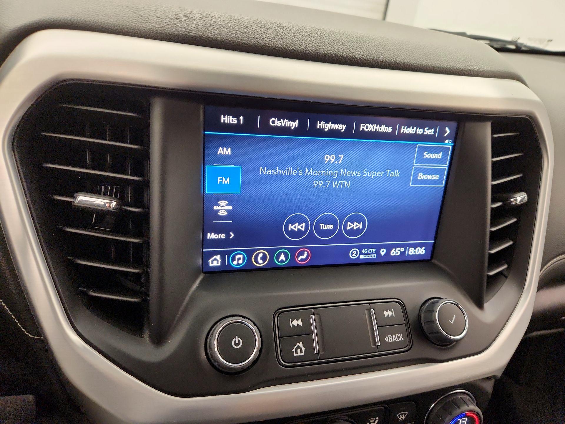 Thumbnail: 2022 GMC Acadia - 16