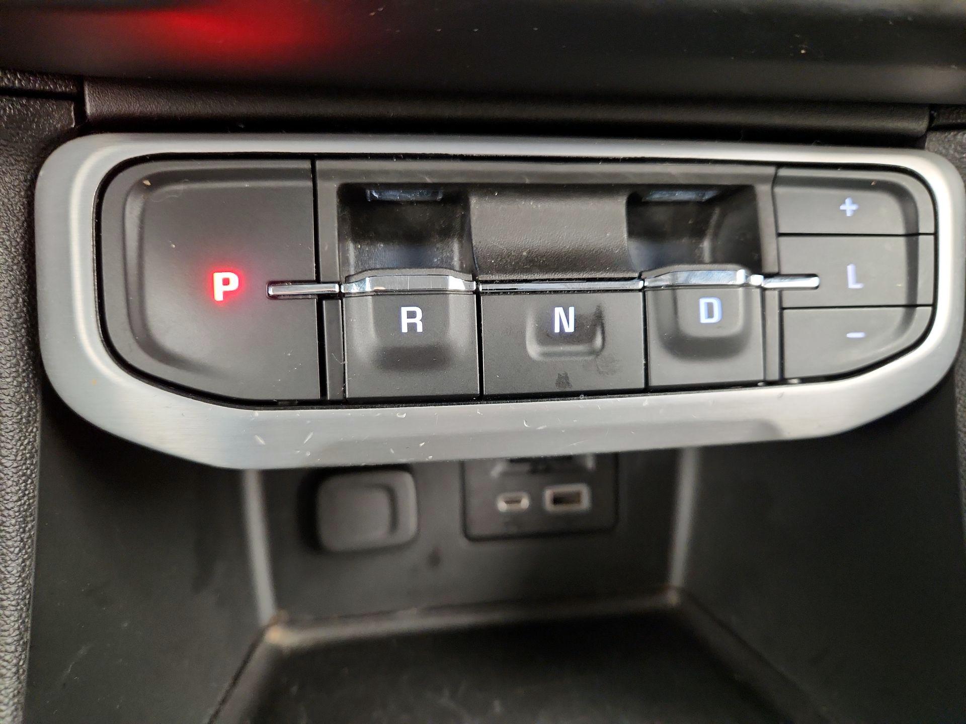Thumbnail: 2022 GMC Acadia - 18
