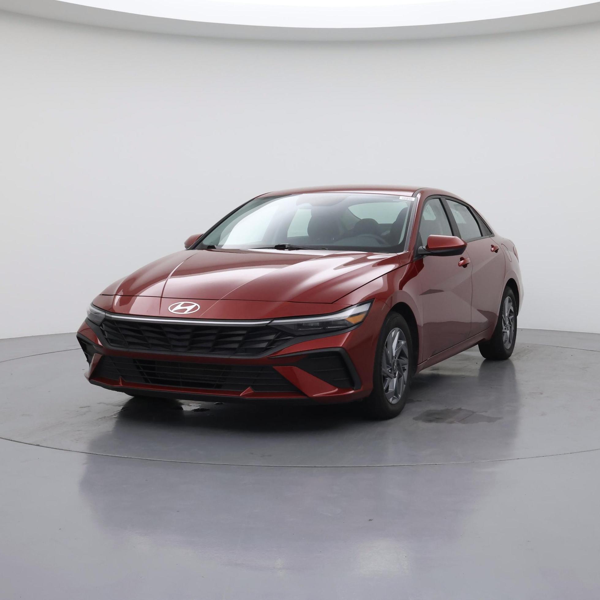Thumbnail: 2024 Hyundai Elantra - 4