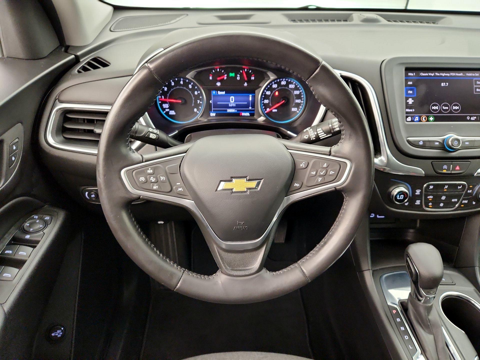 Thumbnail: 2022 Chevrolet Equinox - 10
