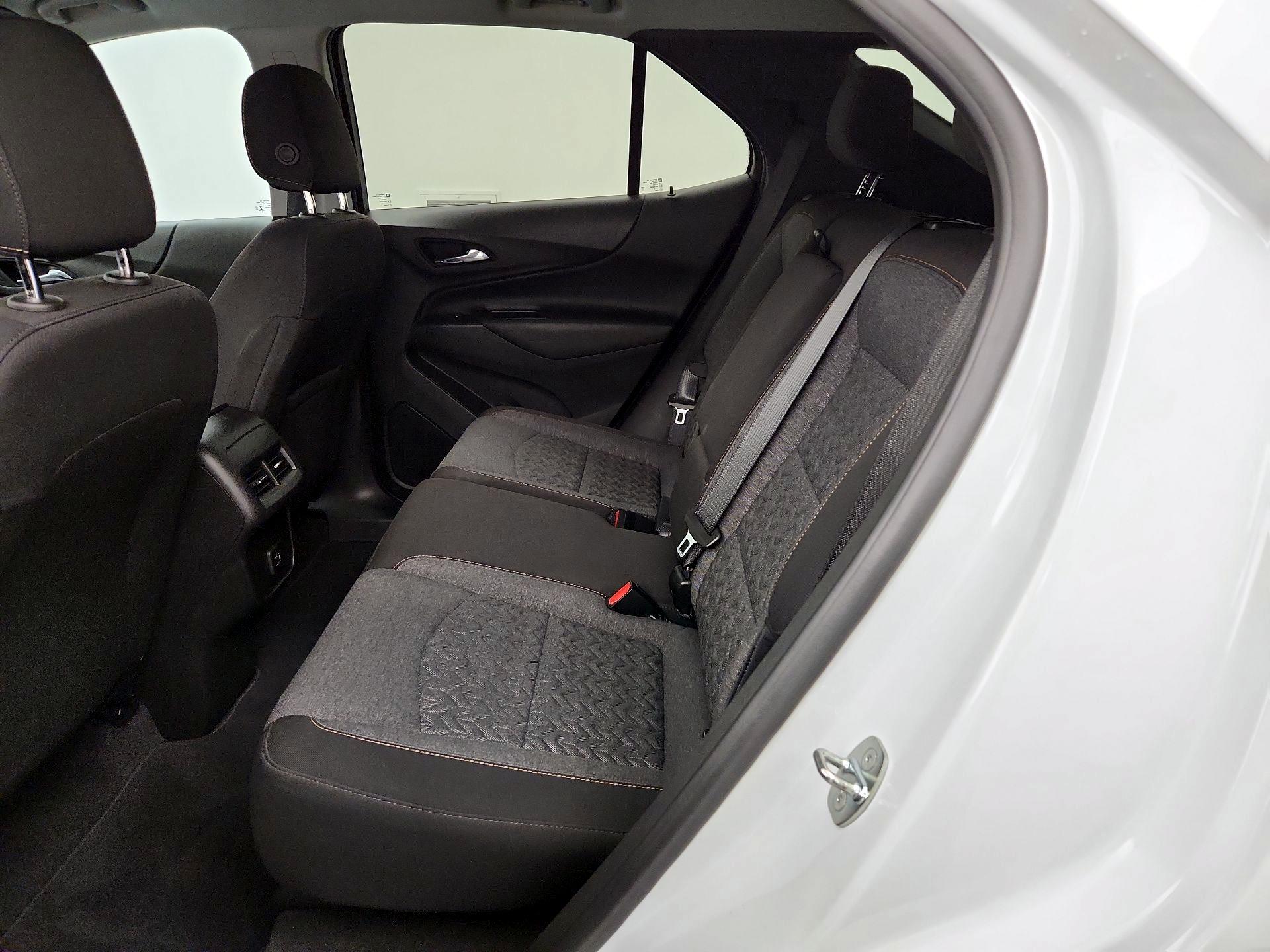 Thumbnail: 2022 Chevrolet Equinox - 19