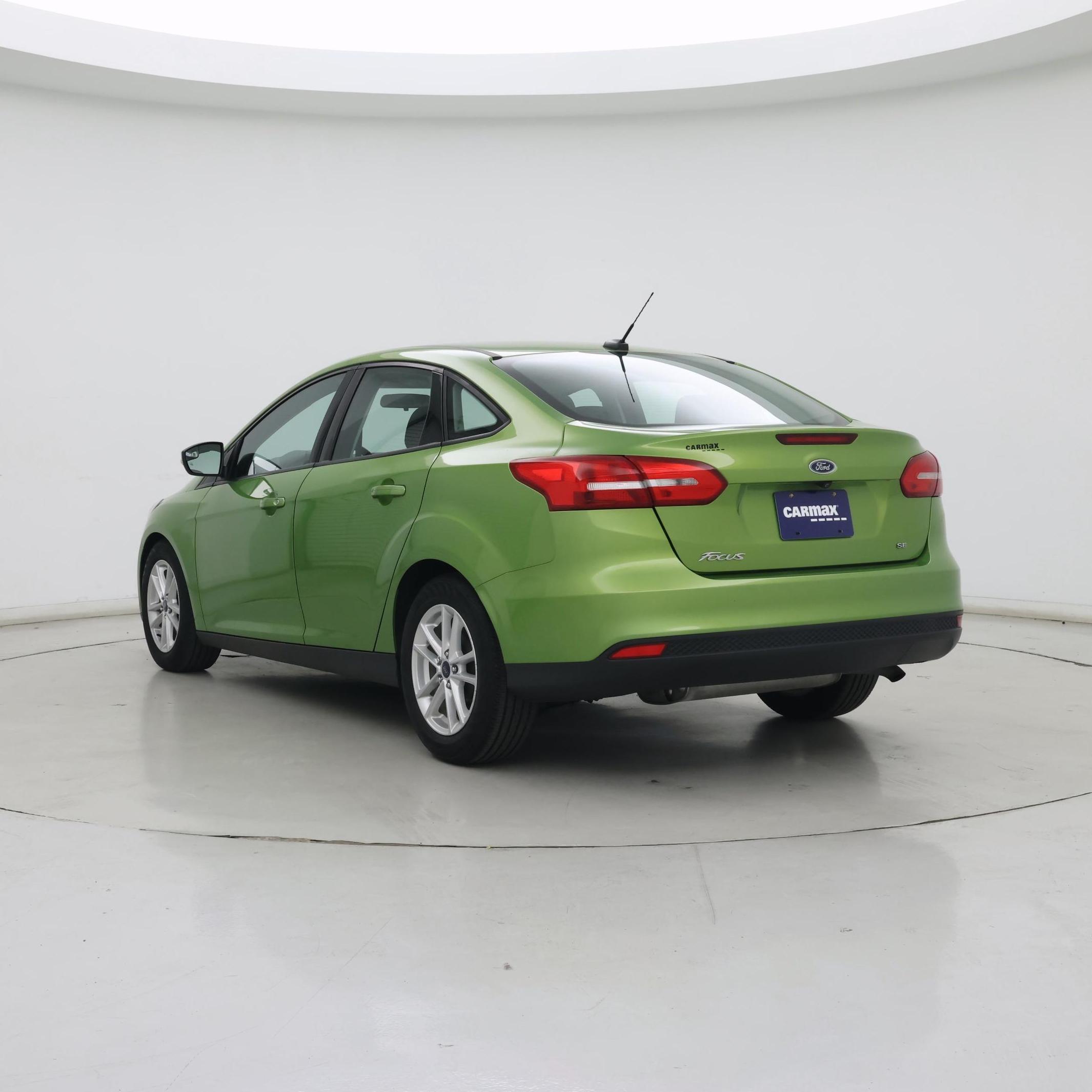 Thumbnail: 2018 Ford Focus - 2