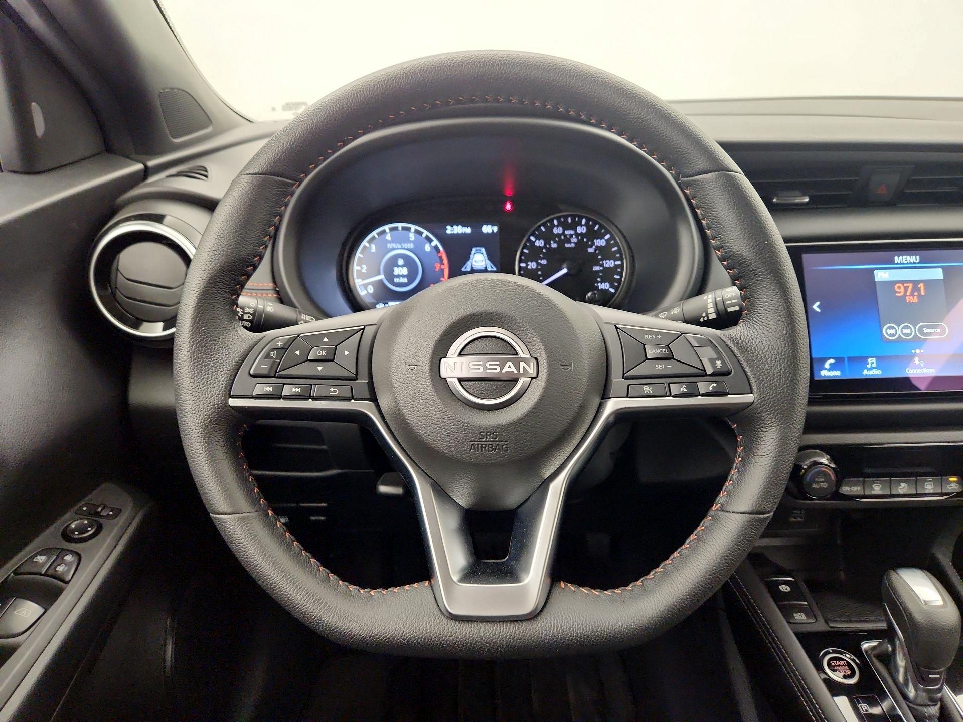Thumbnail: 2024 Nissan Kicks - 10