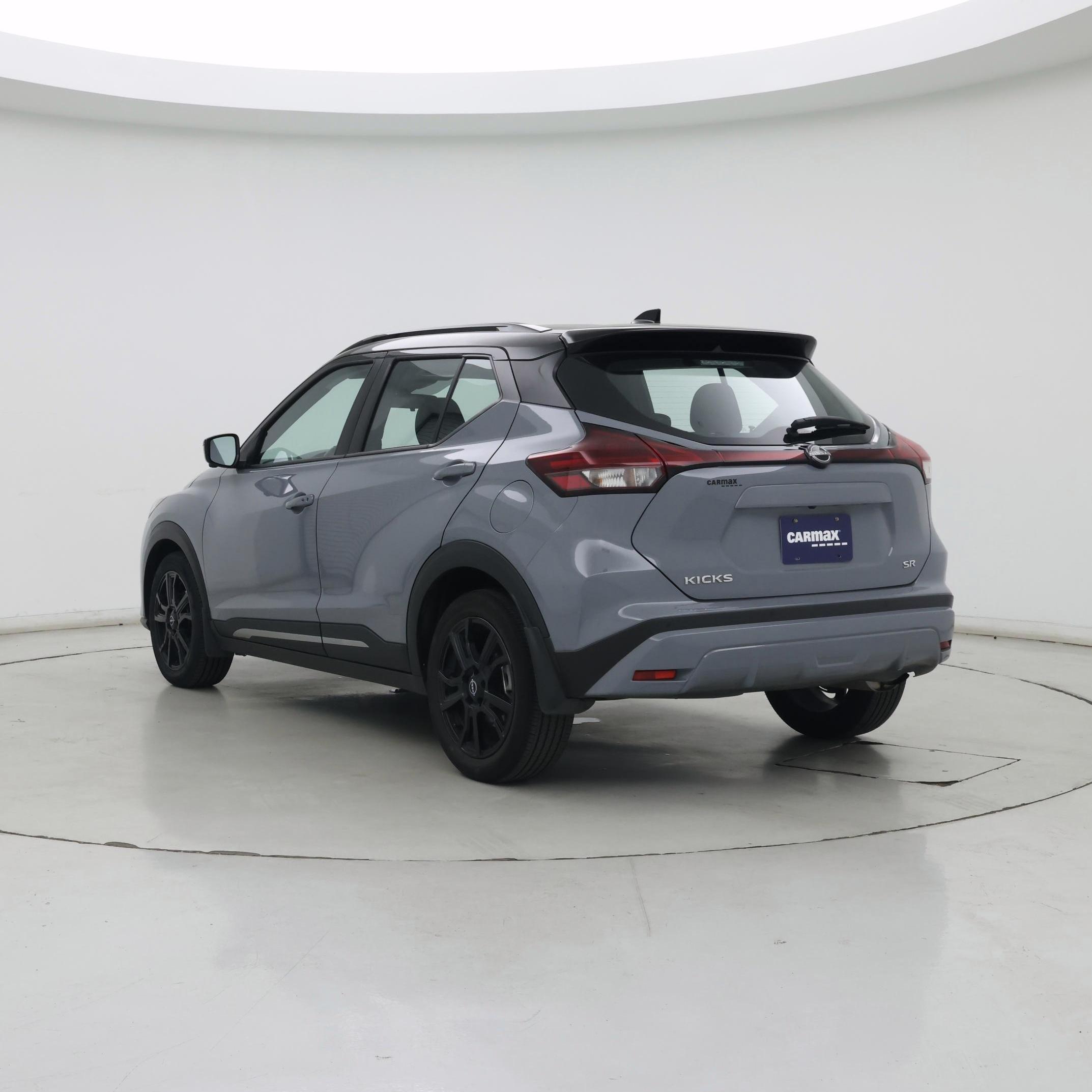 Thumbnail: 2024 Nissan Kicks - 2