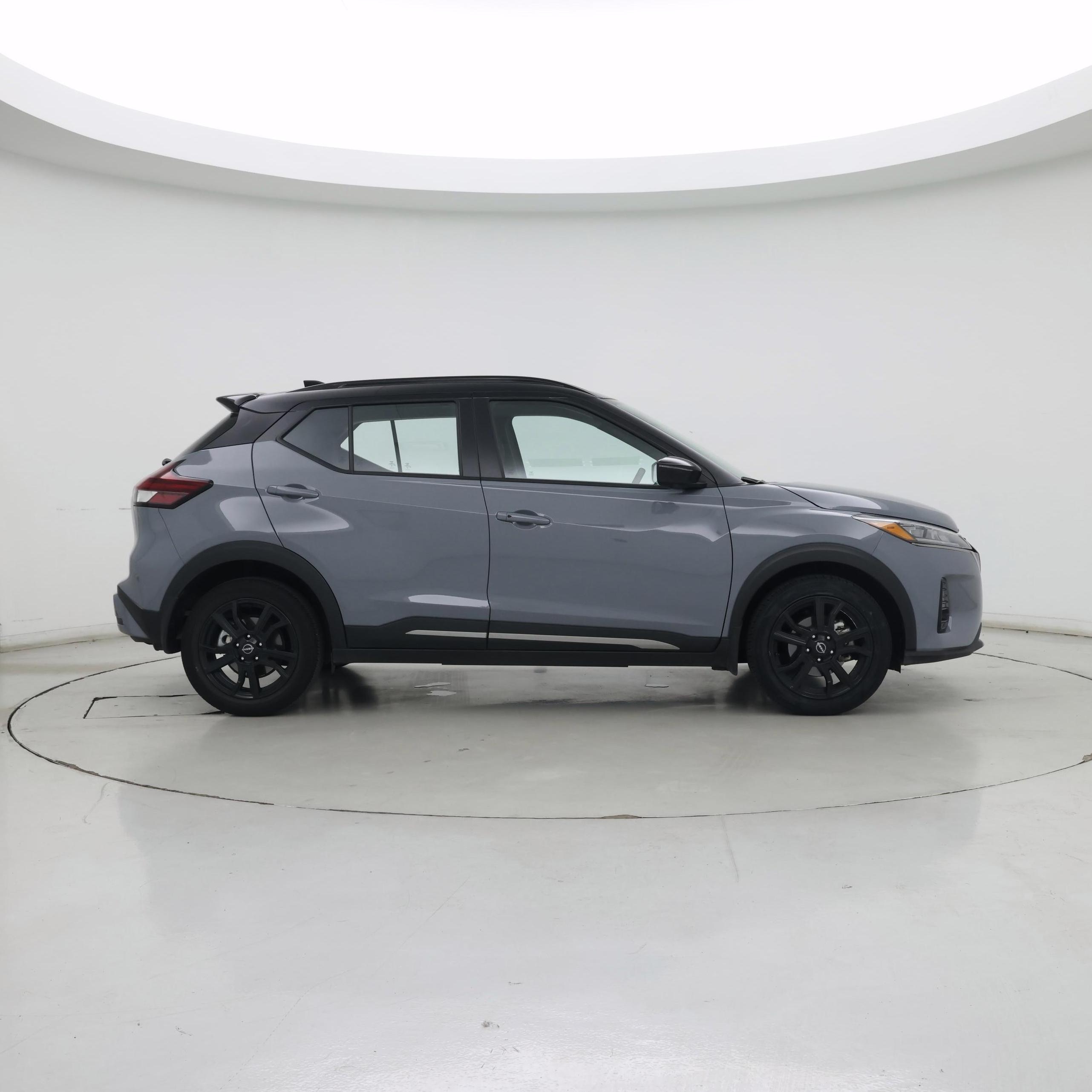 Thumbnail: 2024 Nissan Kicks - 7