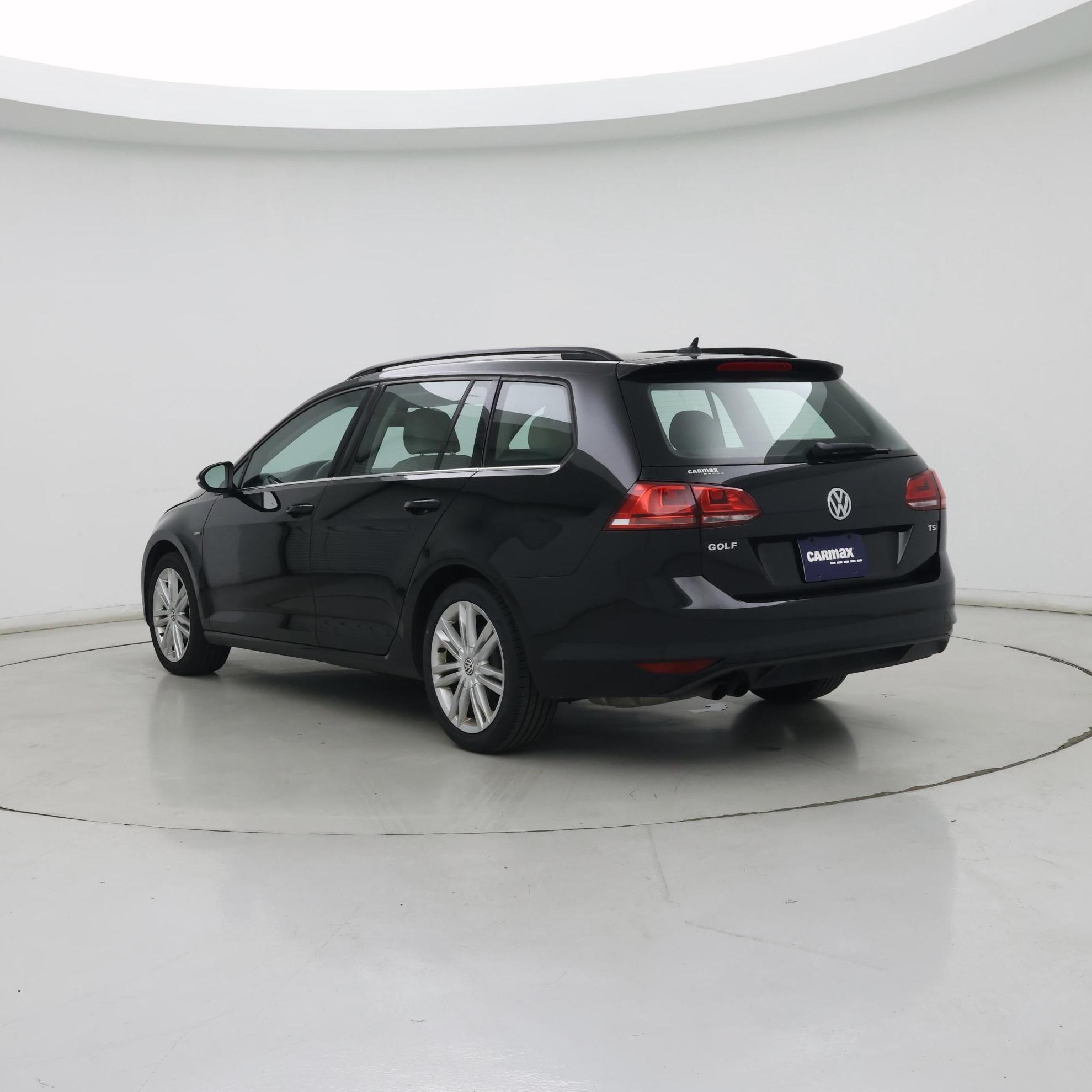Thumbnail: 2016 Volkswagen Golf - 2