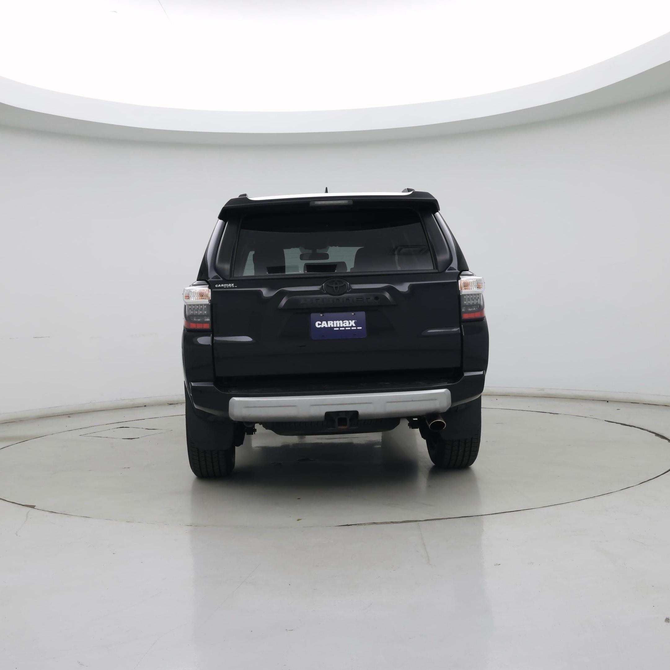Thumbnail: 2019 Toyota 4Runner - 6