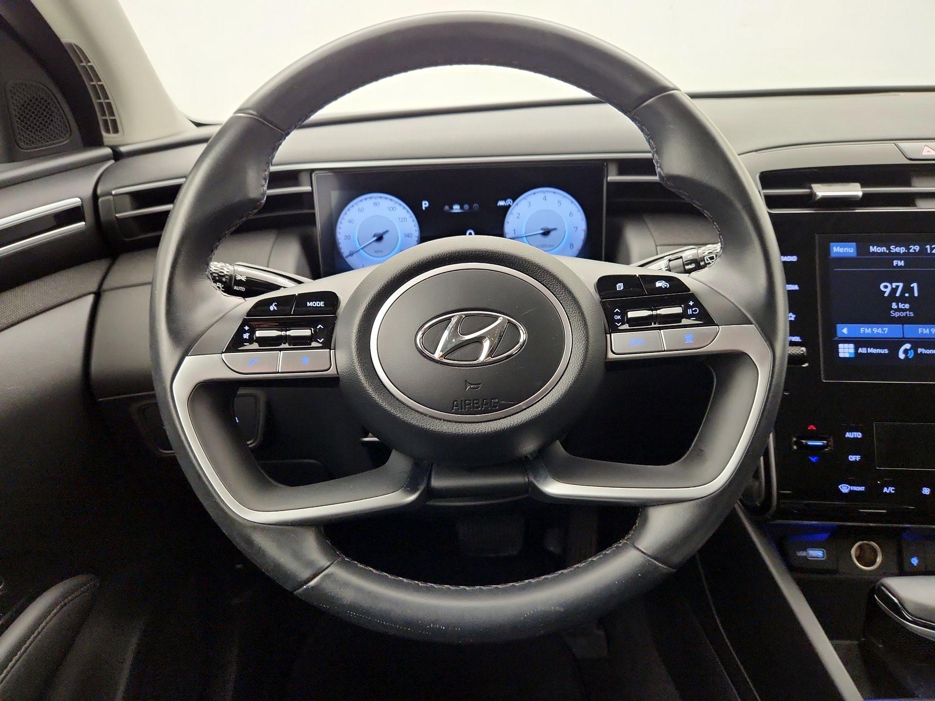 Thumbnail: 2022 Hyundai Tucson - 10