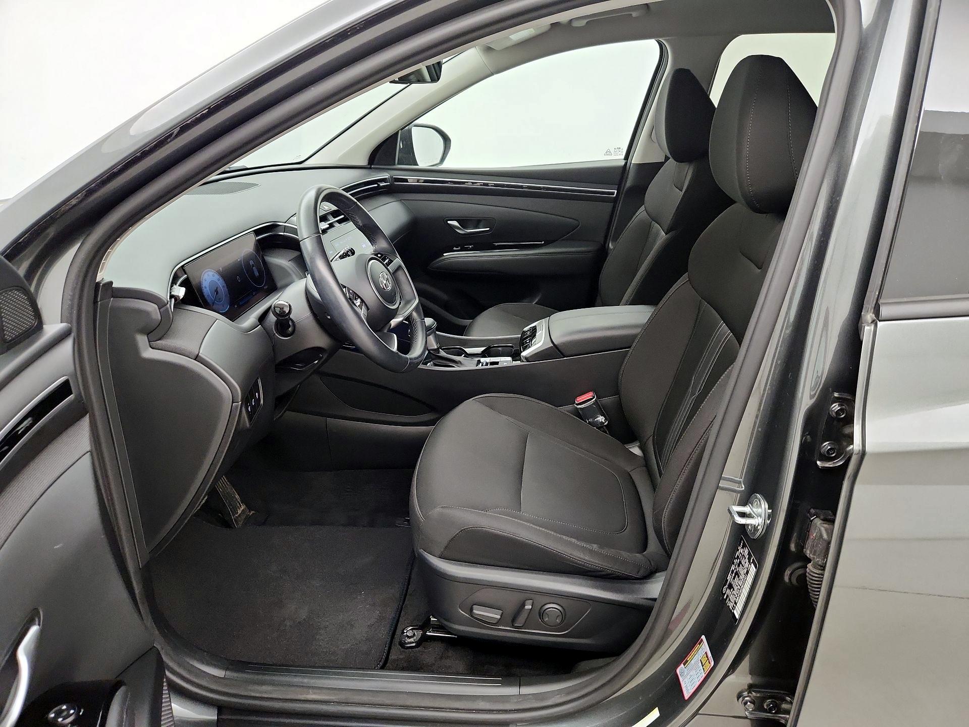 Thumbnail: 2022 Hyundai Tucson - 11