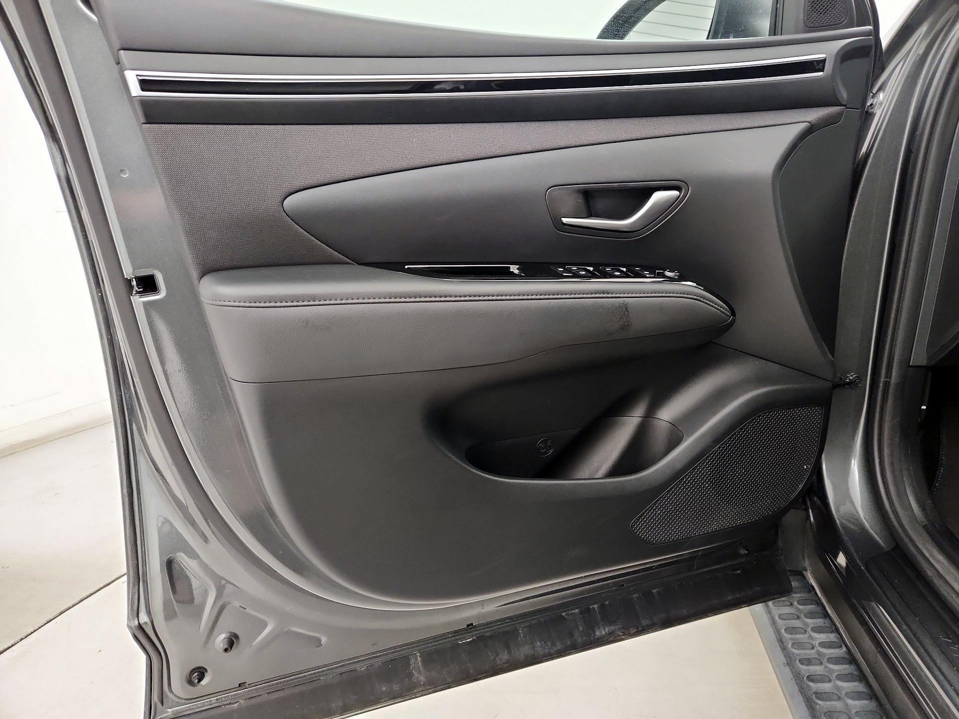 Thumbnail: 2022 Hyundai Tucson - 12